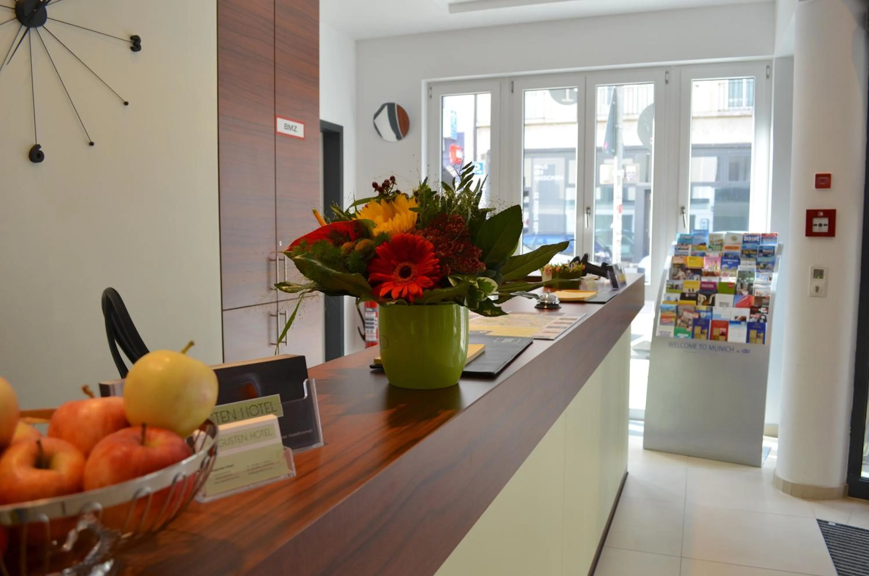 Lobby or reception in Augusten Hotel München
