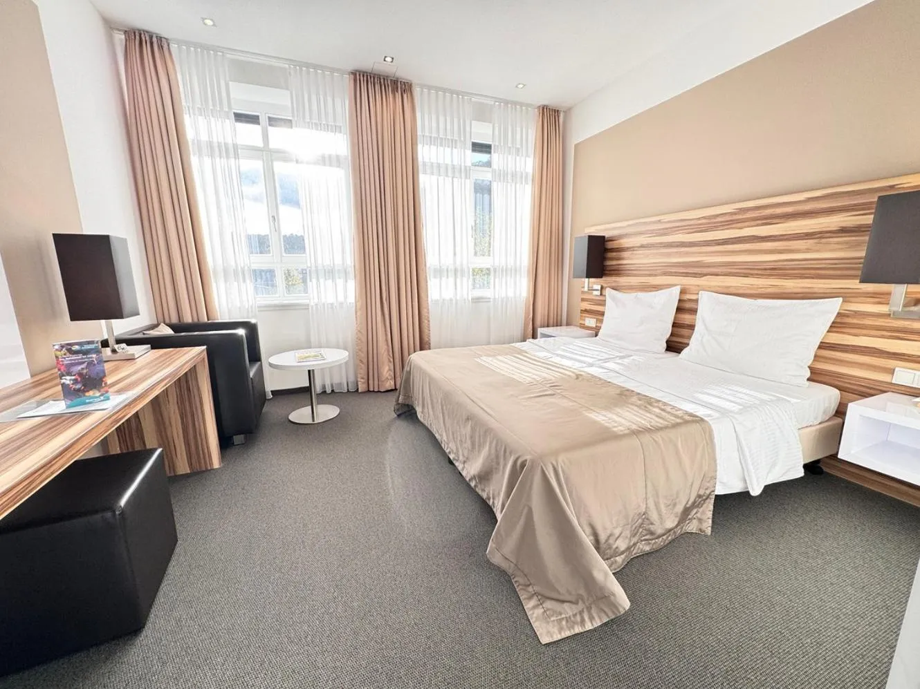 Photo of the whole room, Bed in Hotel Im Schulhaus