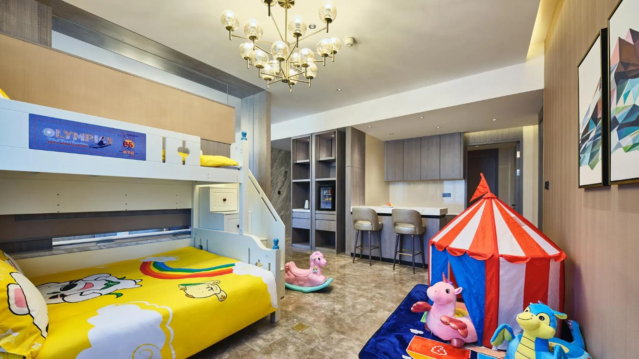 Property building, Bed in Holiday Inn Xining Hot-Spring by IHG