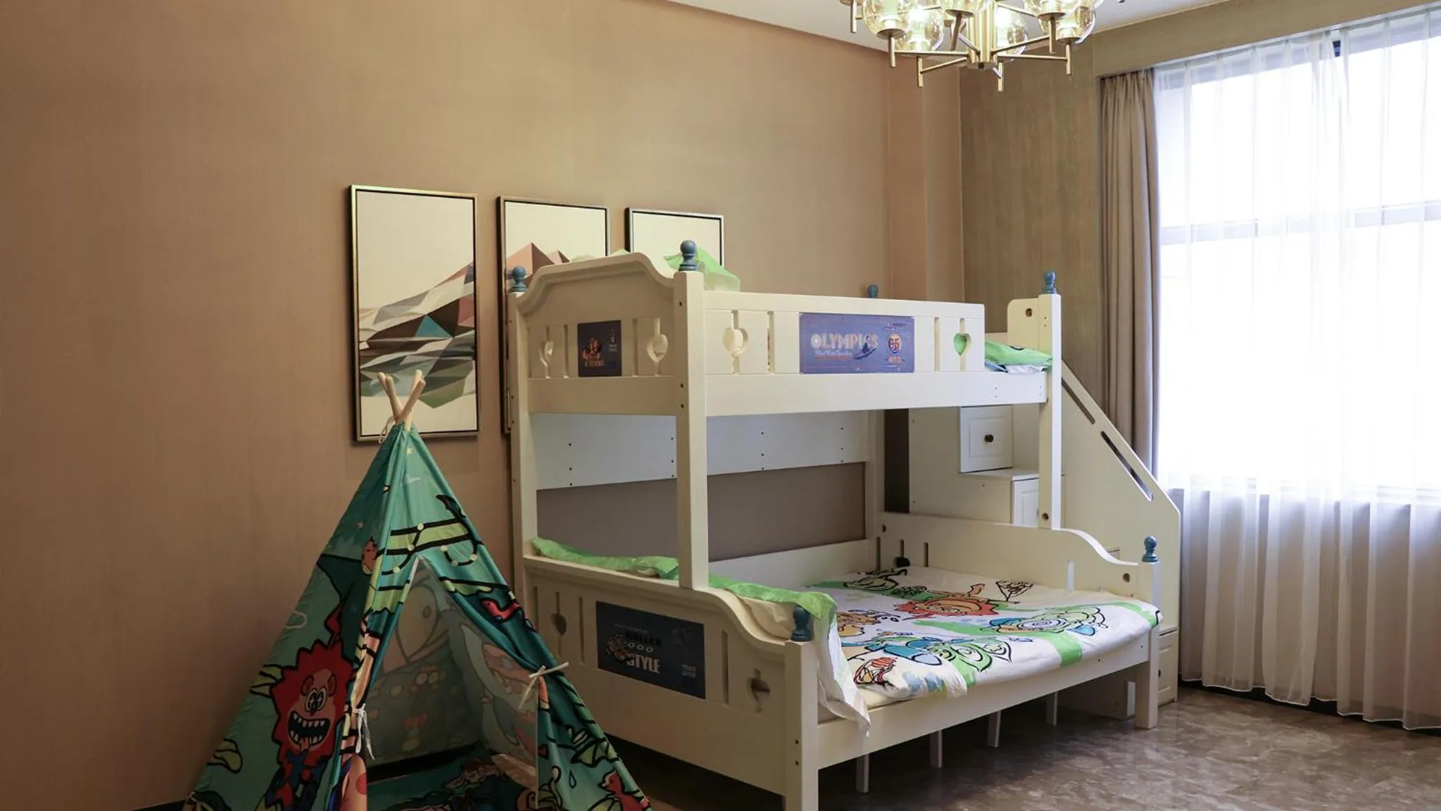 Property building, Bed in Holiday Inn Xining Hot-Spring by IHG