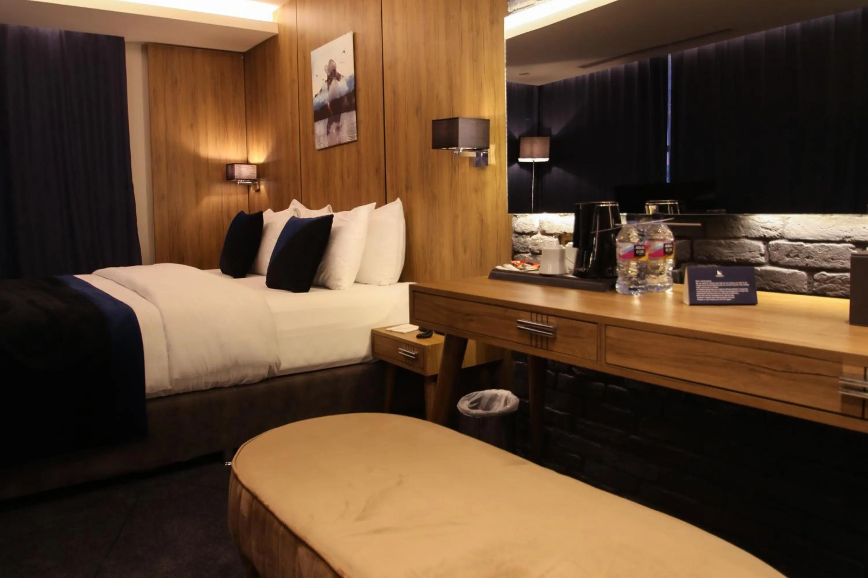 Bed in Monarch Hotel Amman