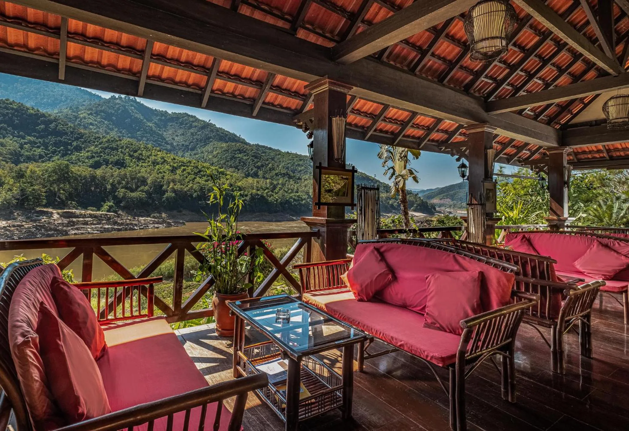 Lobby or reception in The Sanctuary Pakbeng Lodge
