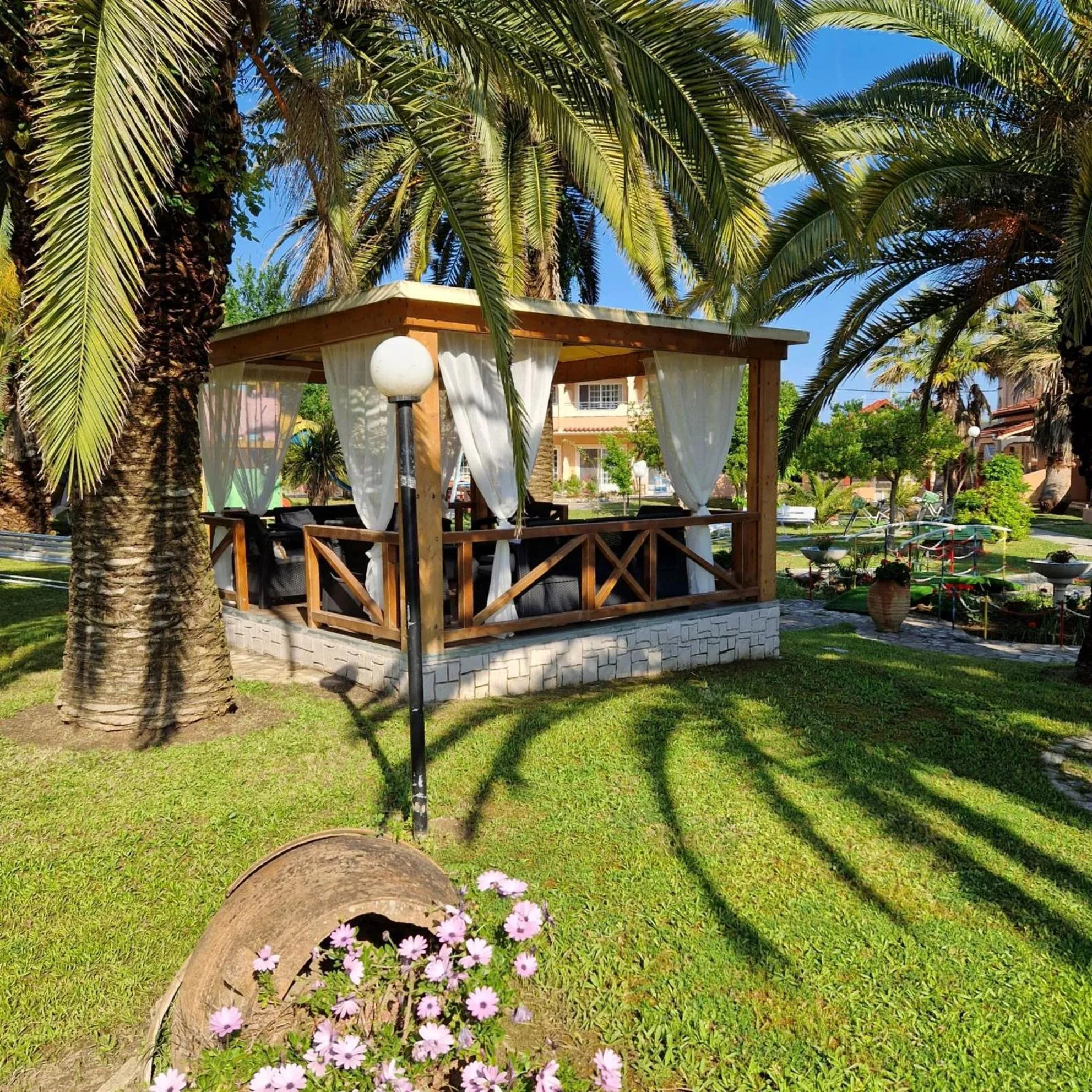 Garden in ABC Sweet Home