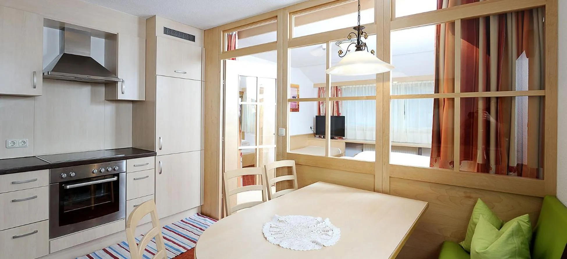 Hotel Kristall B&B
