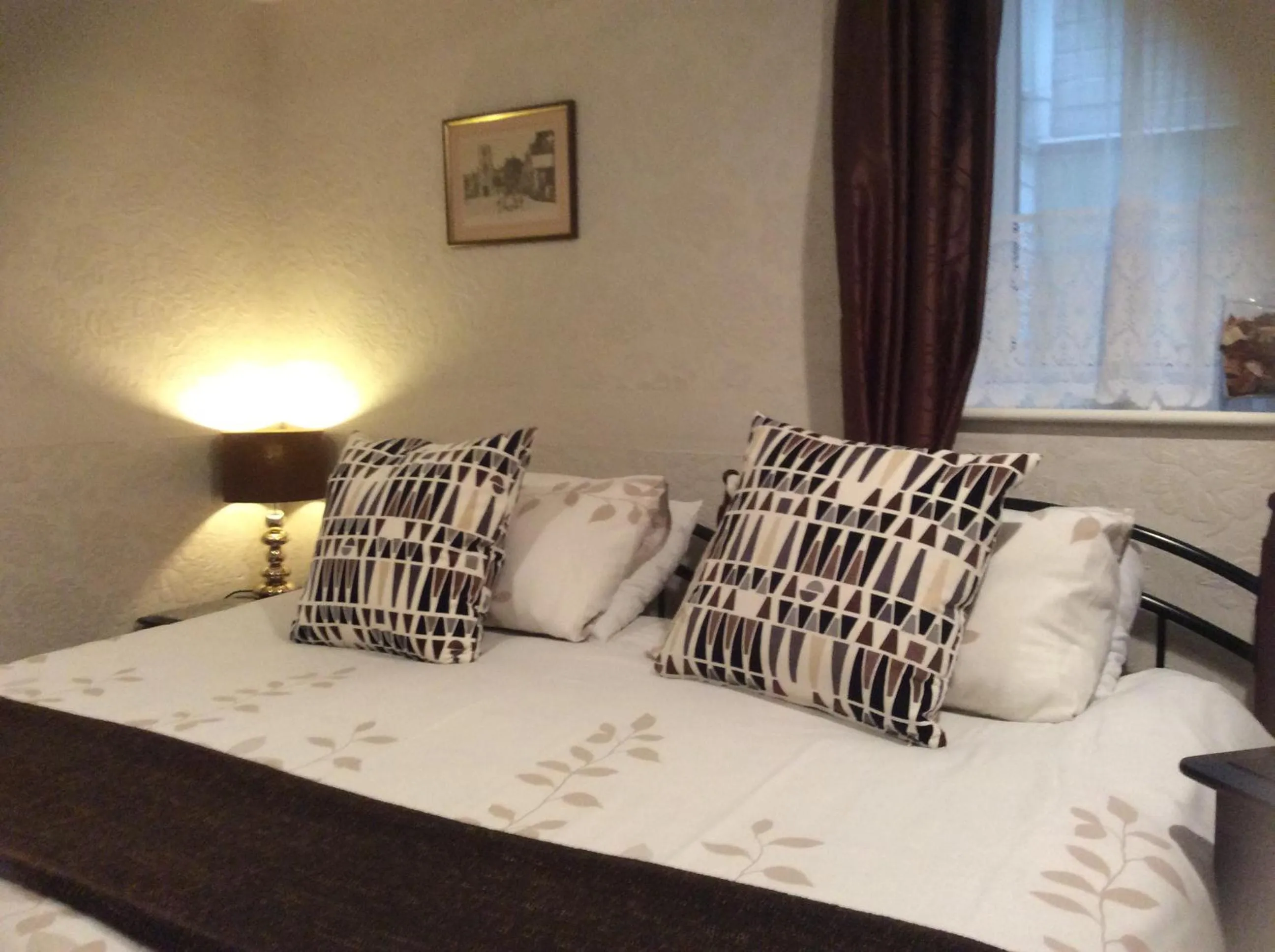 Bed in Hedley Villa Guest House