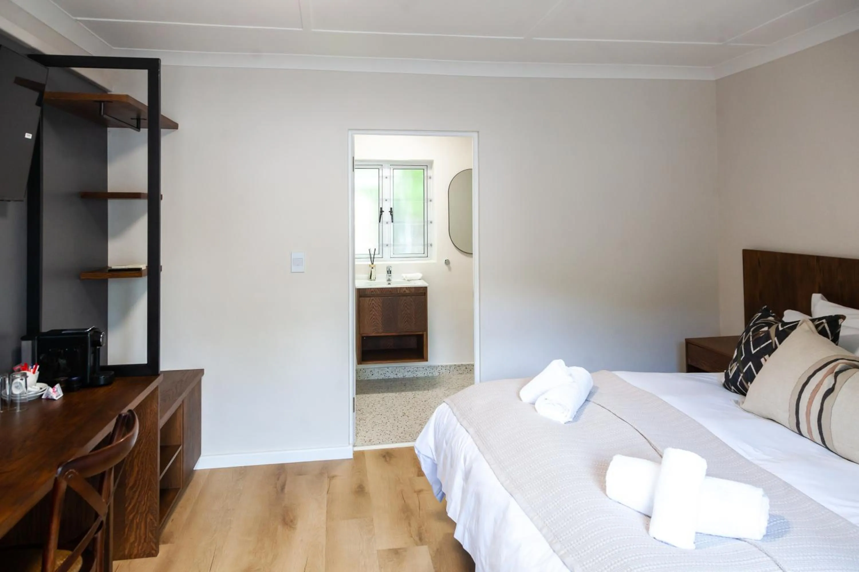 Property building in Skinkikofi Guest House