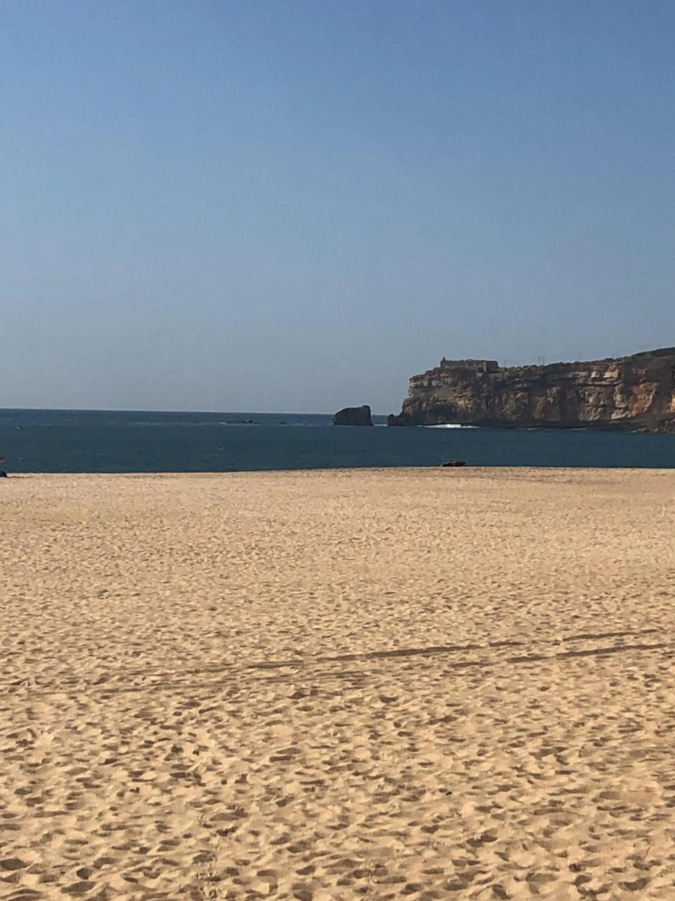 Natural landscape in Lua do Mar - T2 - Piscina - Fte ao Mar- Central