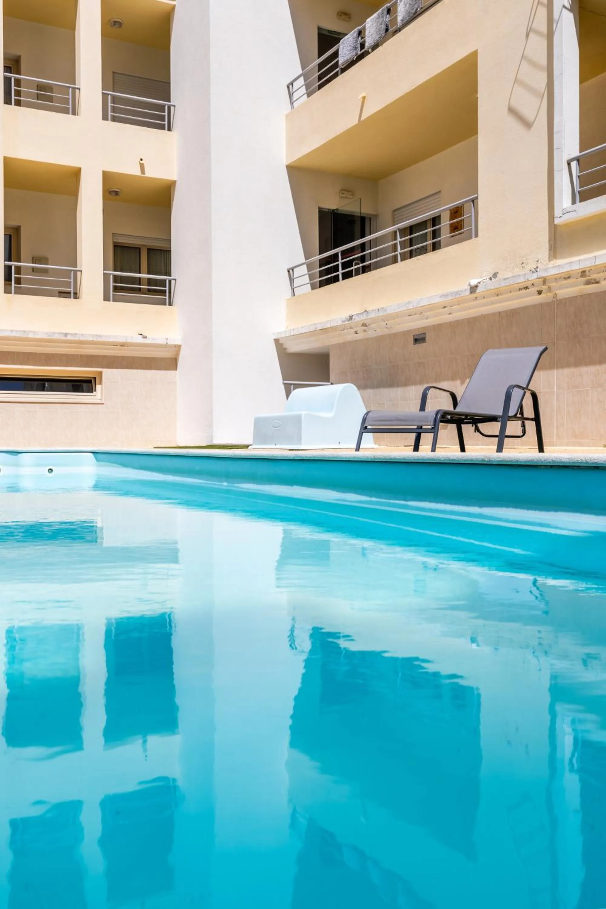 Swimming pool in Lua do Mar - T2 - Piscina - Fte ao Mar- Central