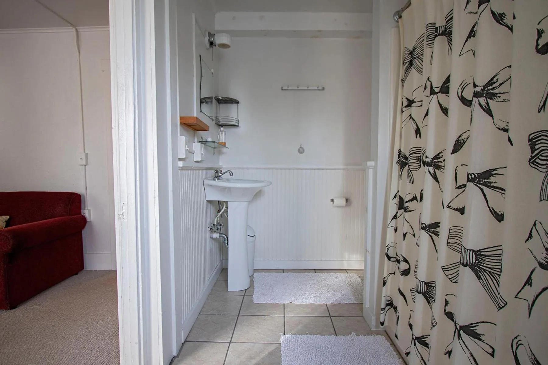 Bathroom in The Woodbine Inn