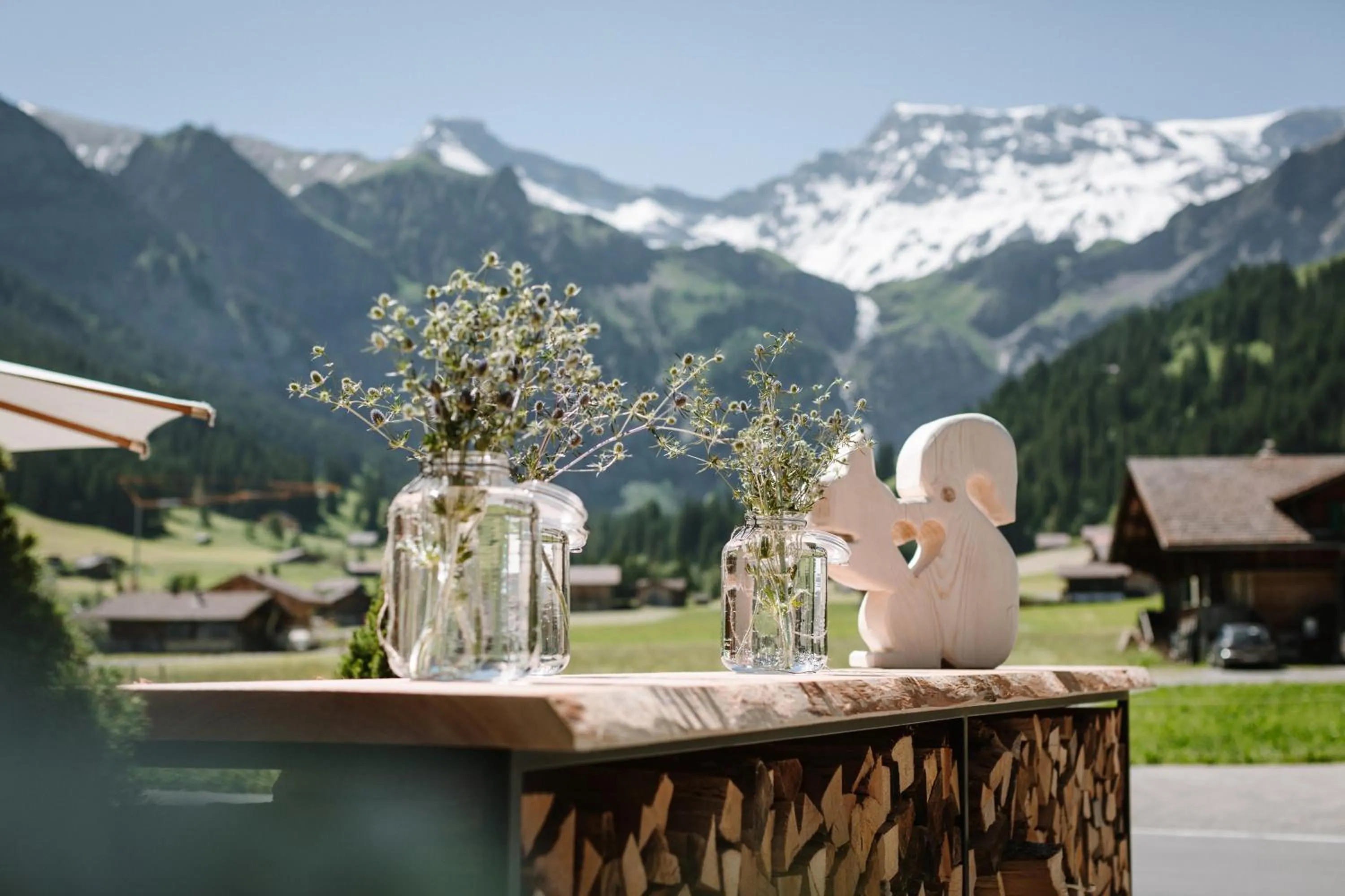 Mountain view in Wildstrubel Lodge