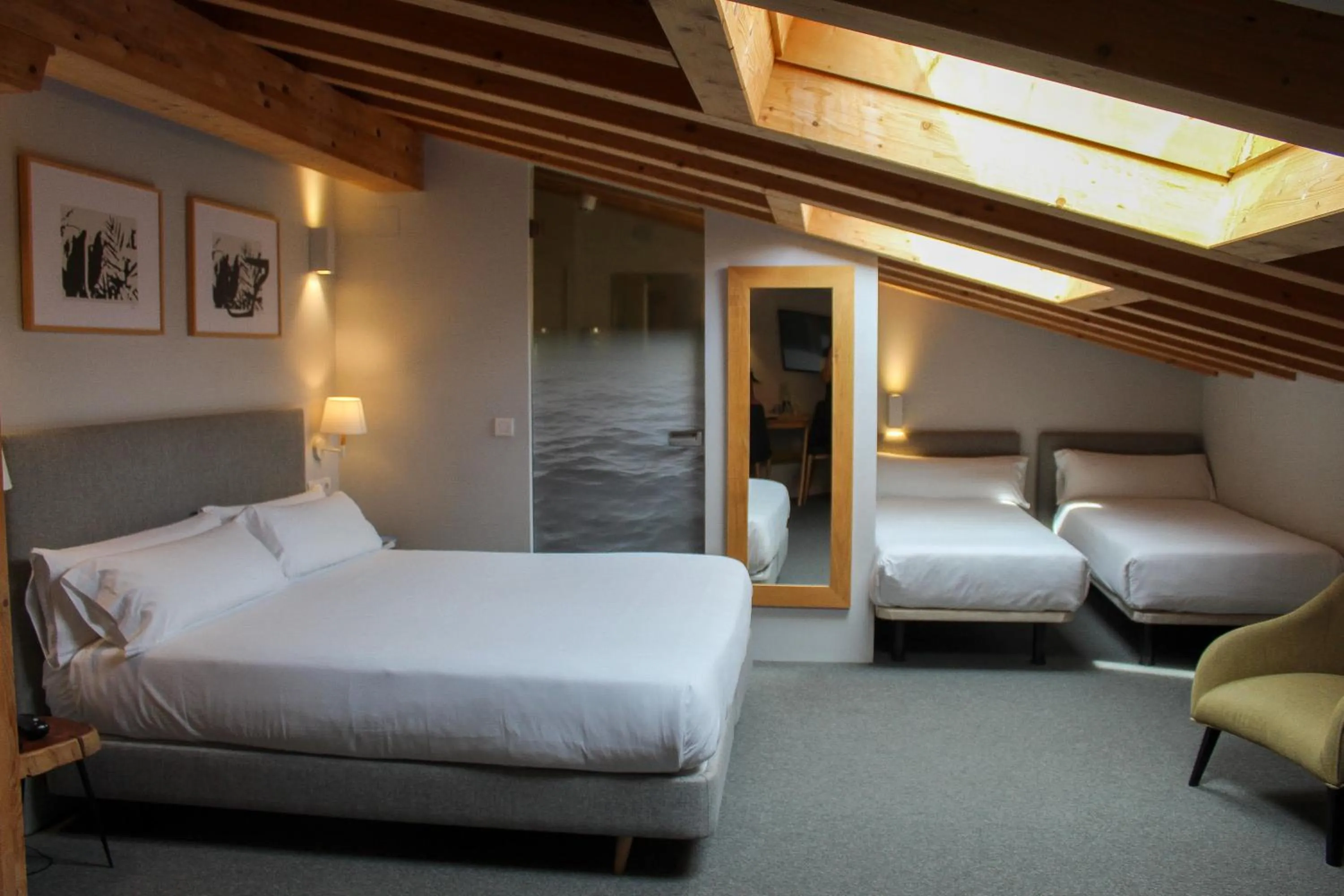 Photo of the whole room, Bed in Bidaia Boutique Hotel