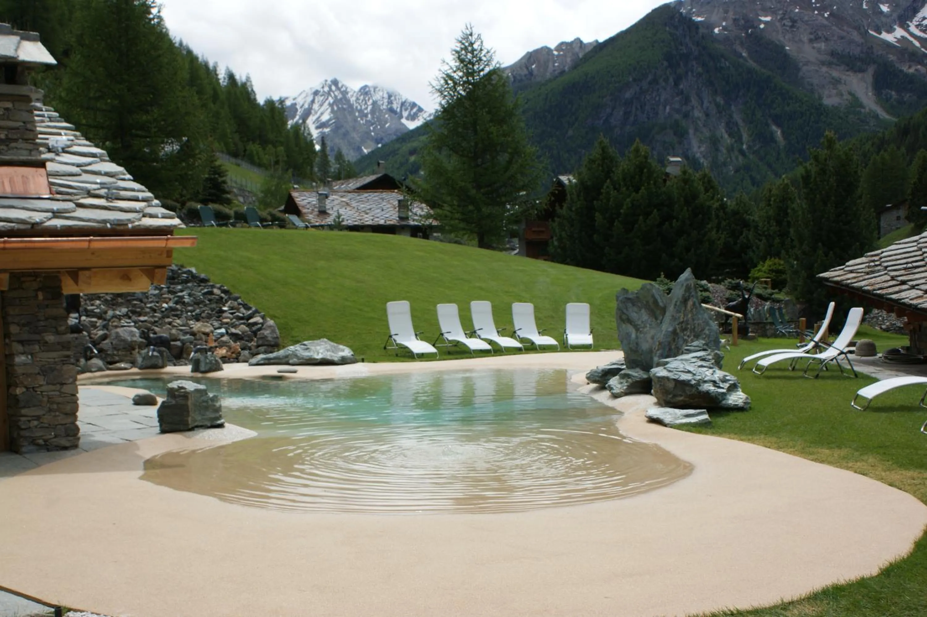 Swimming pool in Eco Wellness Hotel Notre Maison