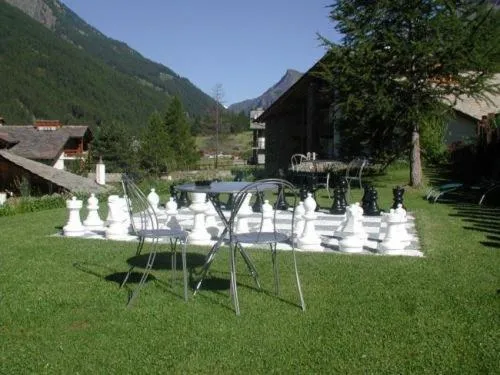 Garden in Eco Wellness Hotel Notre Maison