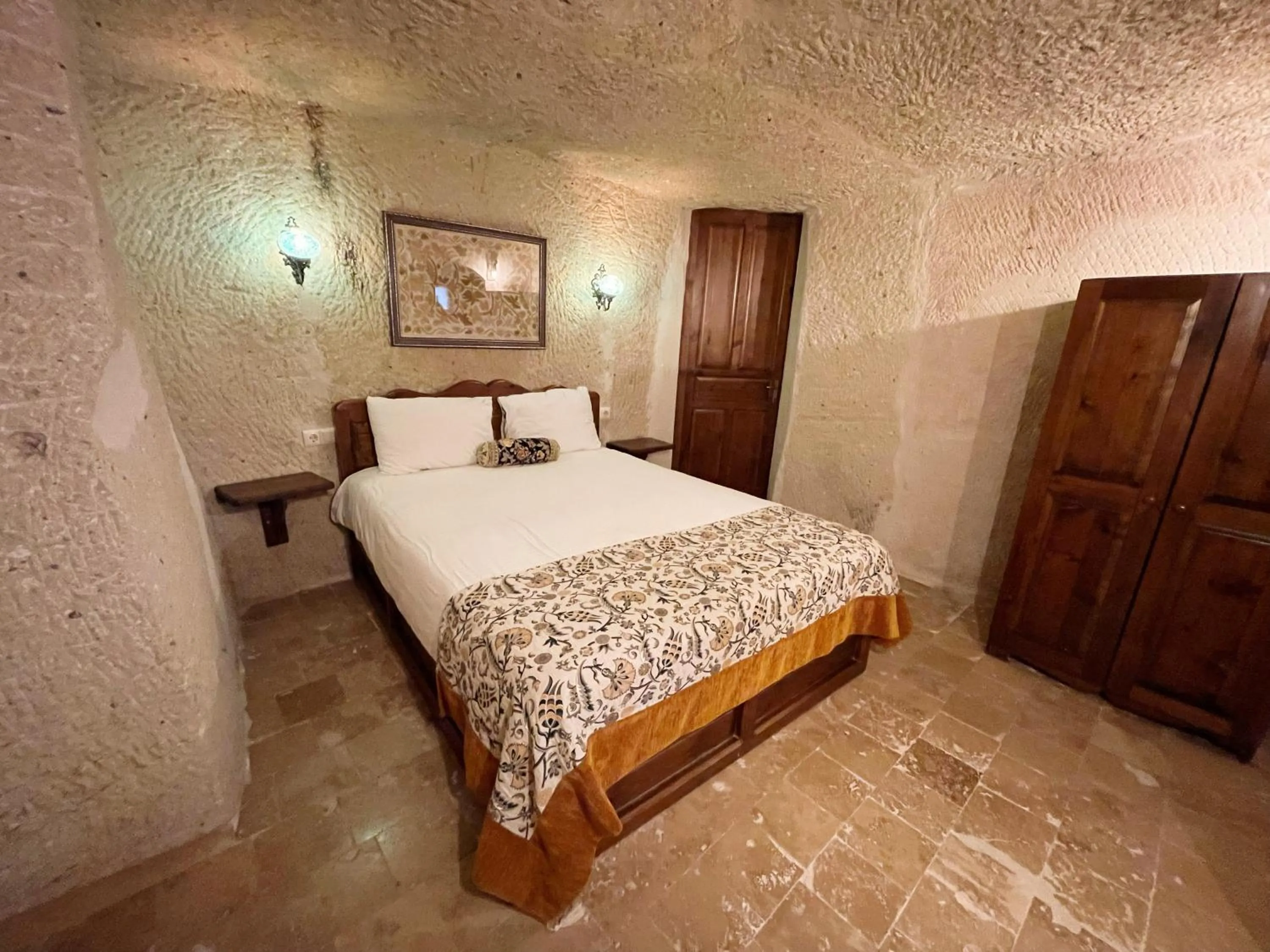 Bed in Gedik Cave Hotel