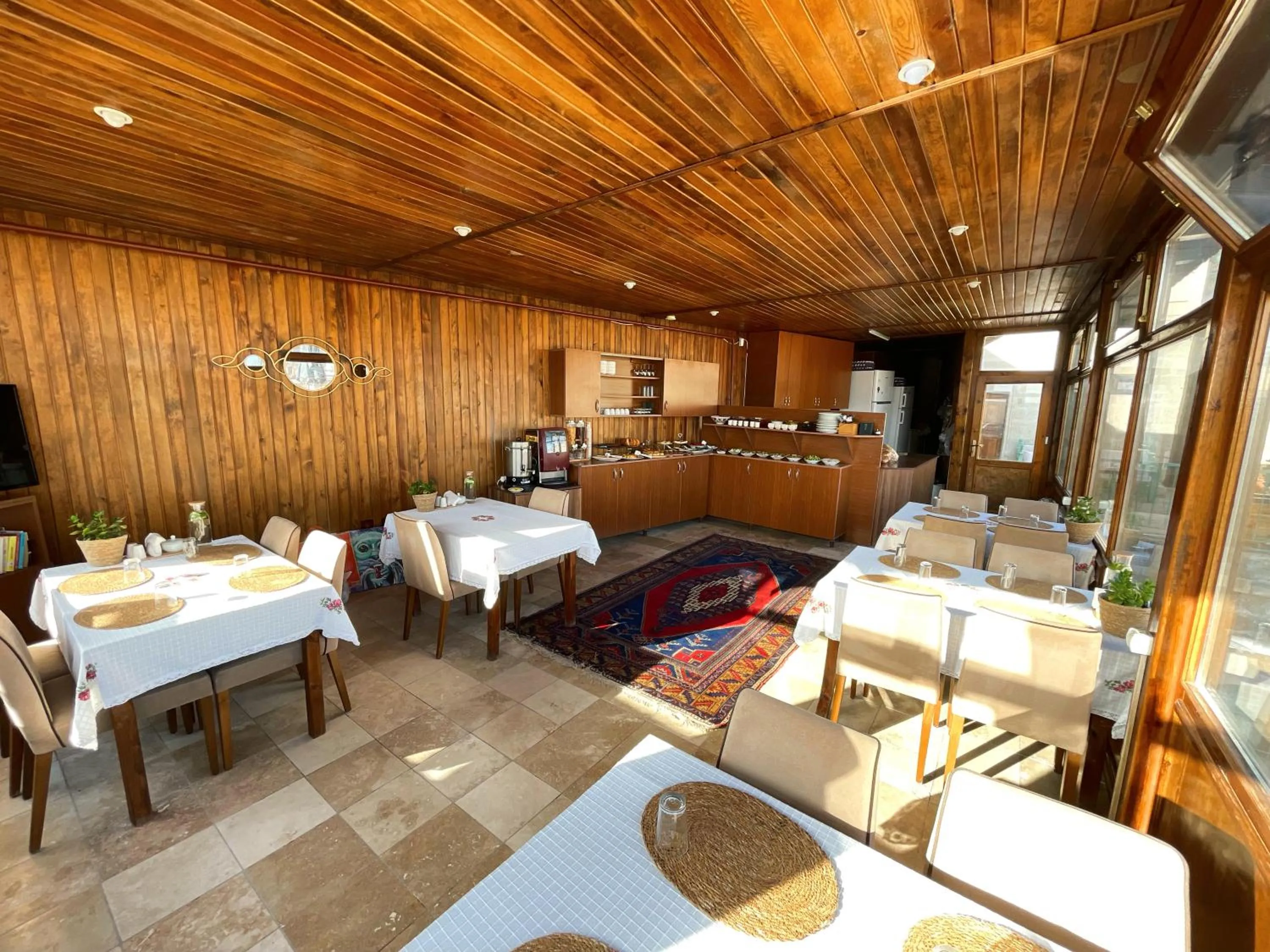 Restaurant/places to eat in Gedik Cave Hotel