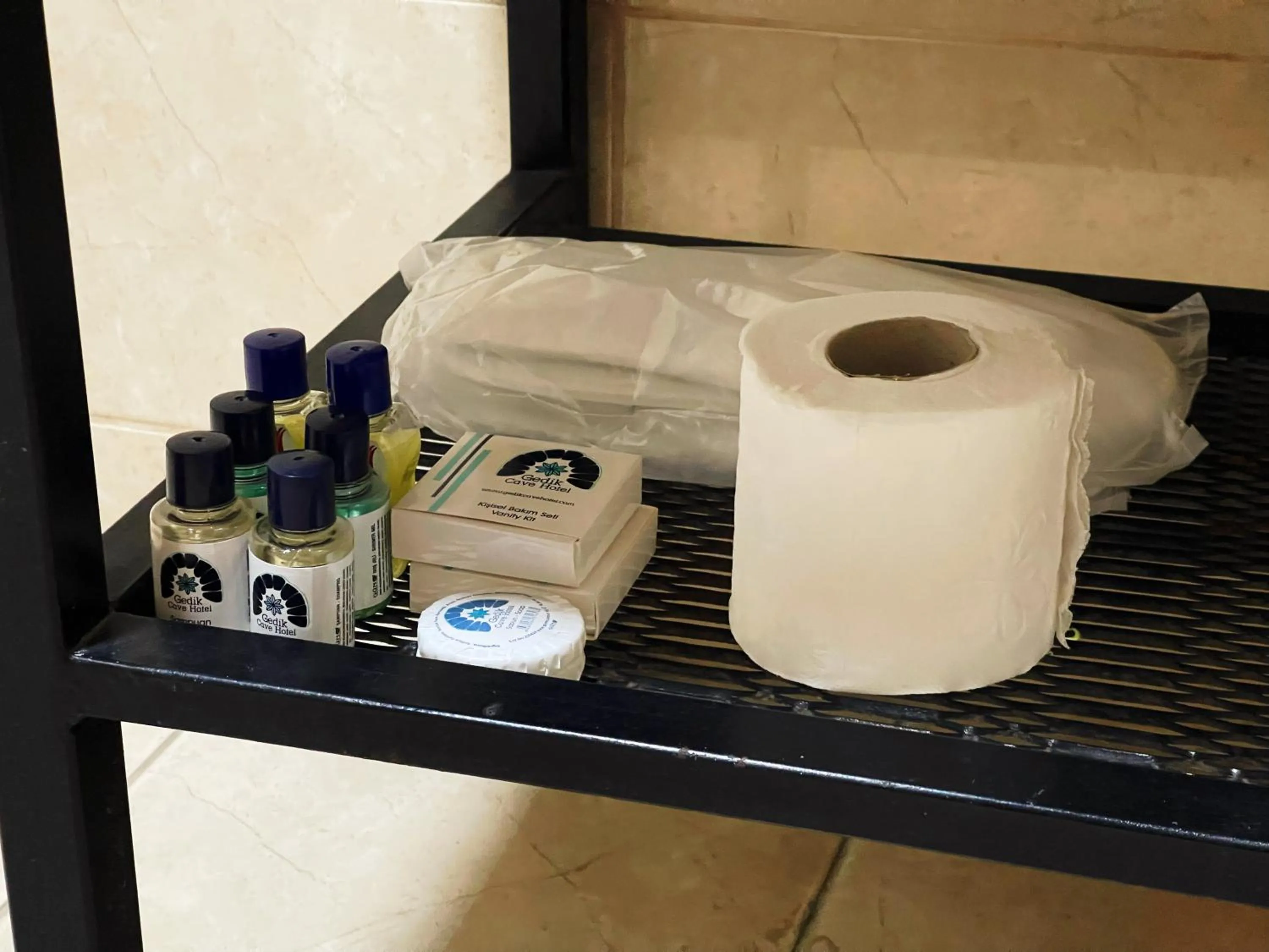 Bathroom in Gedik Cave Hotel