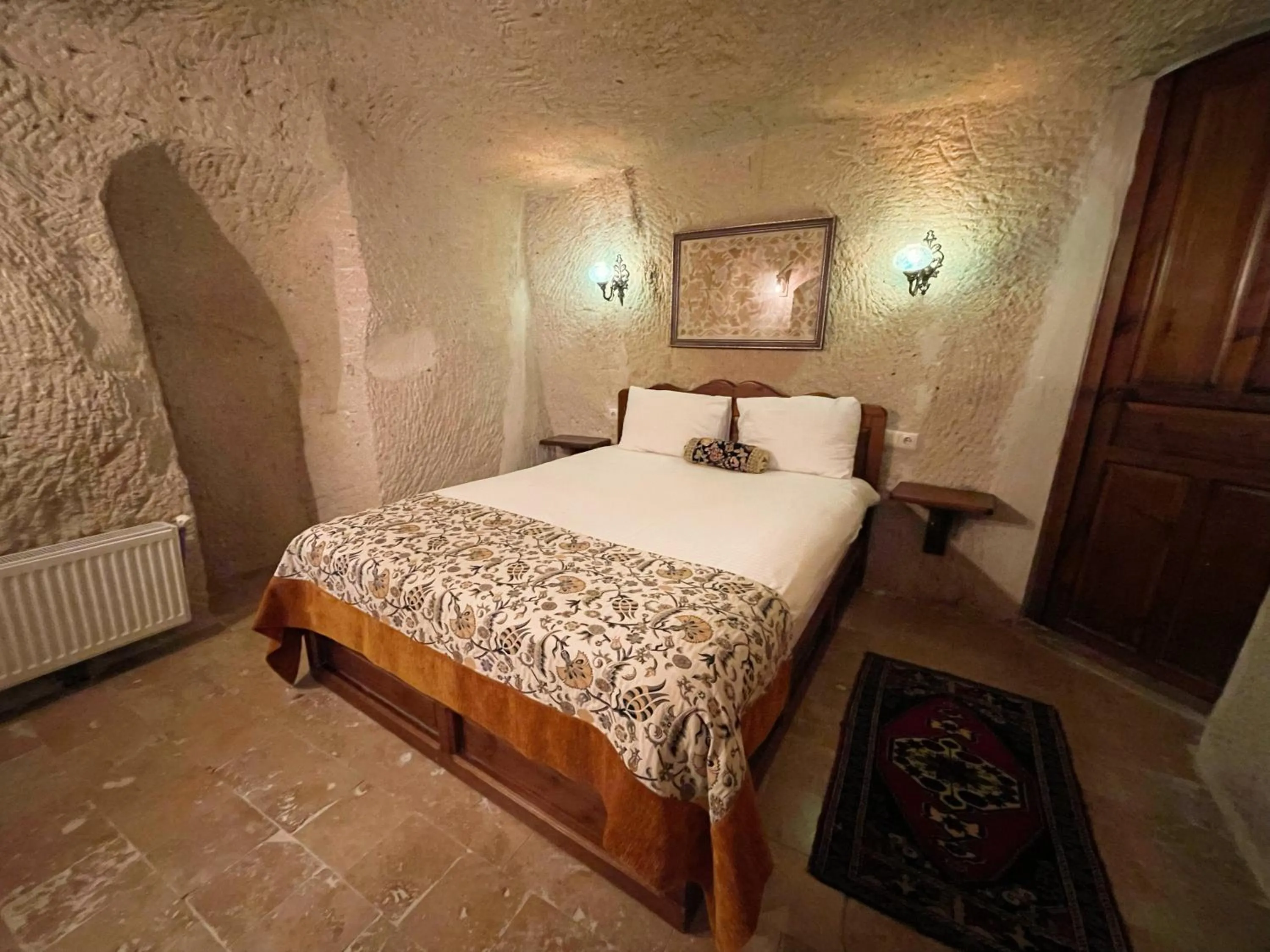 Bed in Gedik Cave Hotel