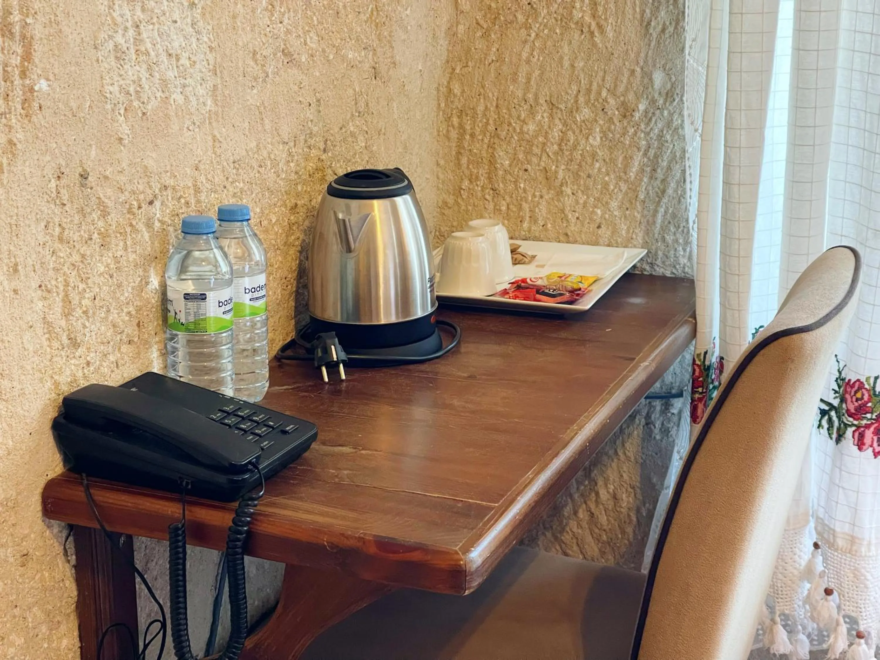 Seating area in Gedik Cave Hotel