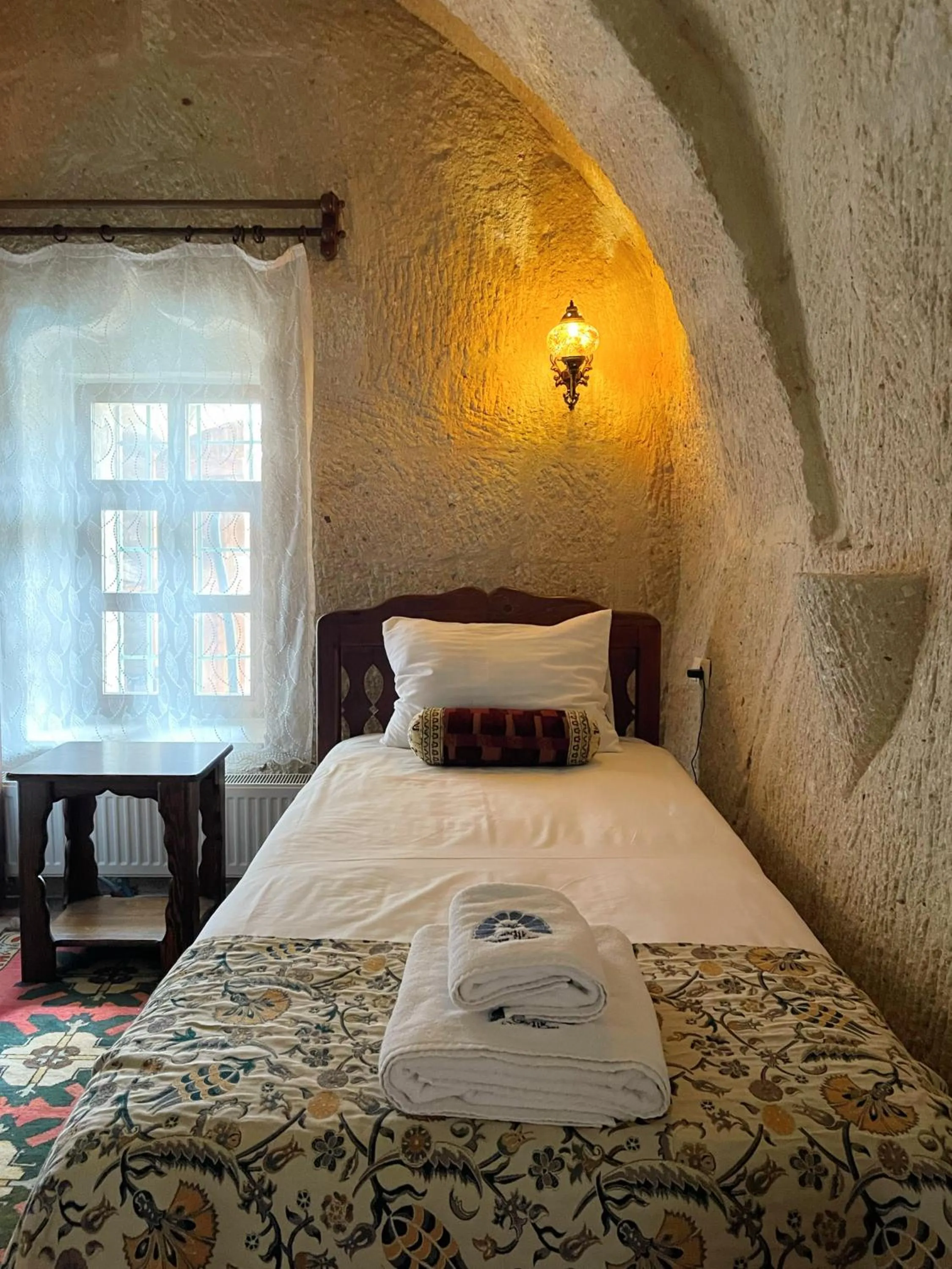 Bed in Gedik Cave Hotel