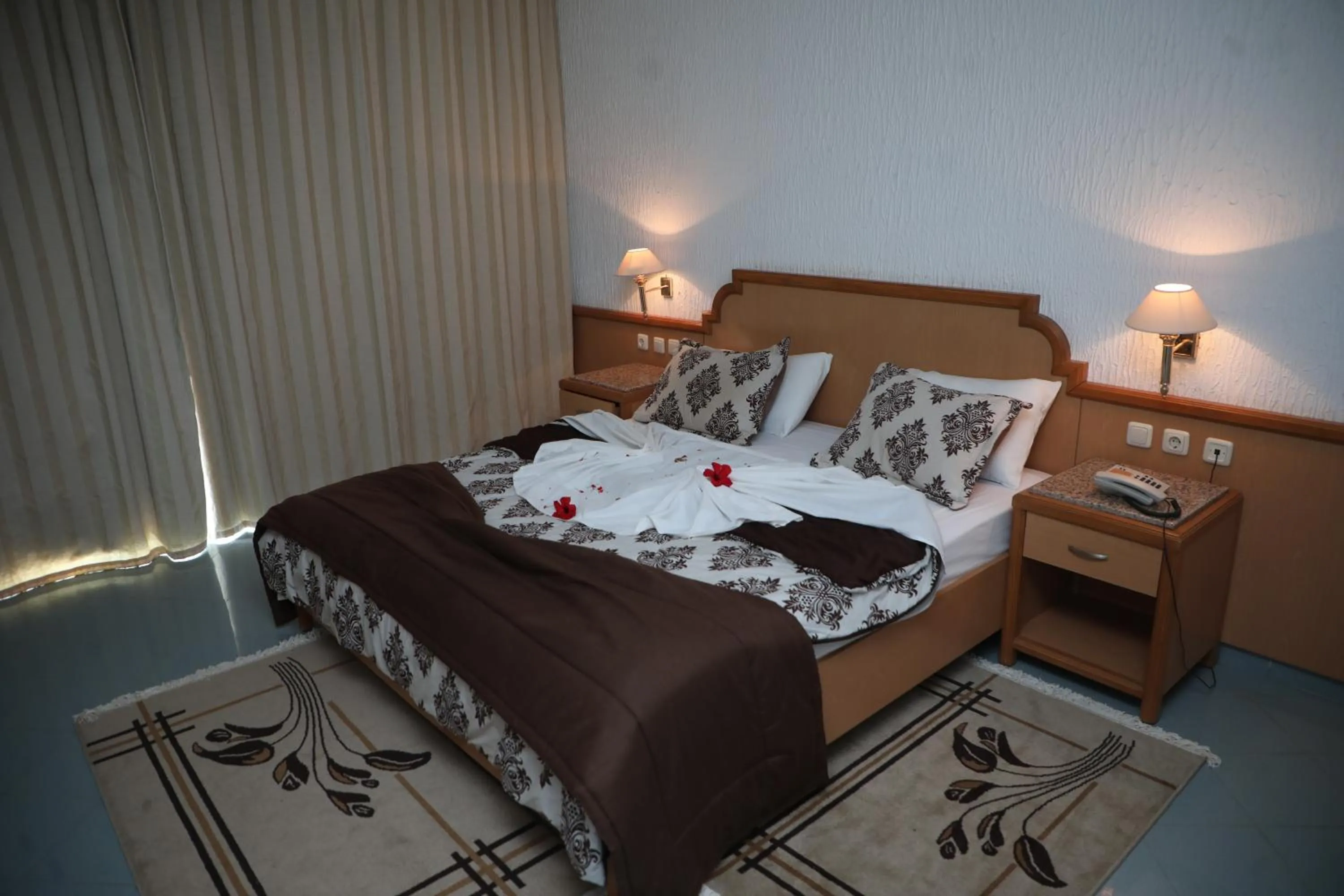 Photo of the whole room, Bed in Hotel Royal Jinene Sousse