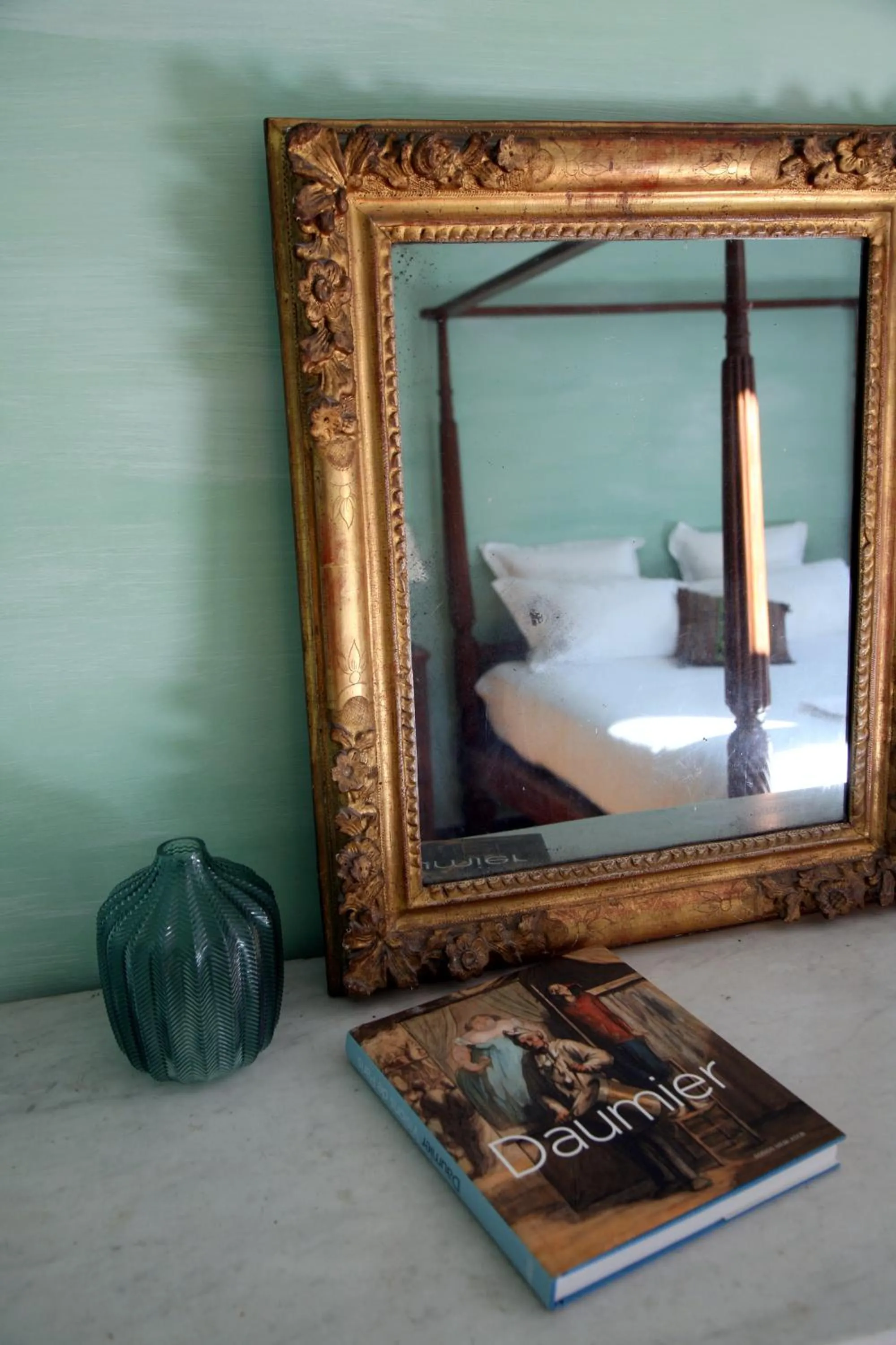 View (from property/room), Bed in Chez Jules et Léonie