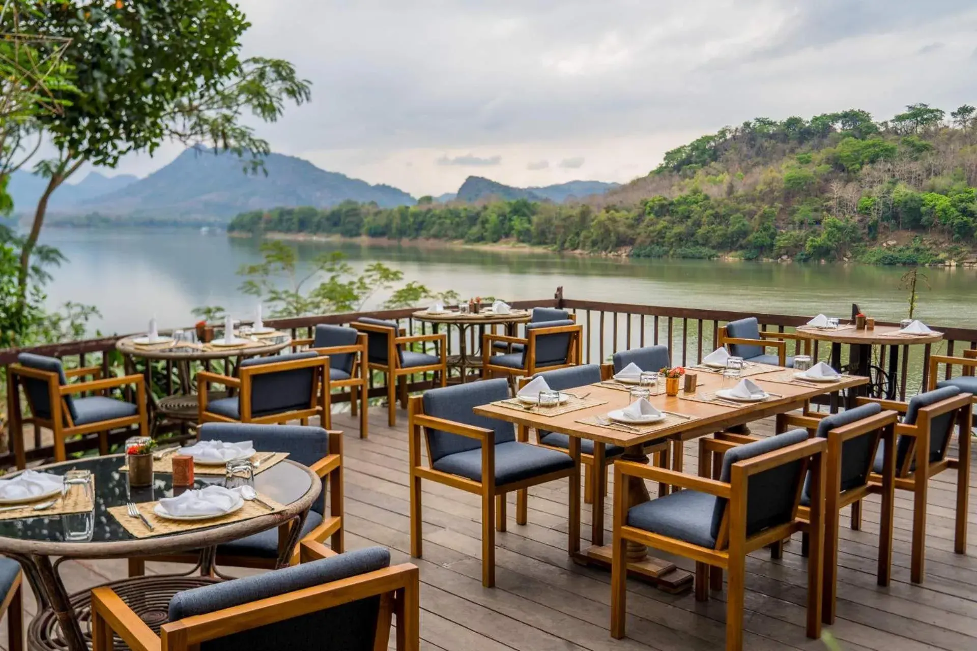 Restaurant/places to eat in Ock Pop Tok Mekong Villa Restaurant/places to eat in Ock Pop Tok Mekong Villa