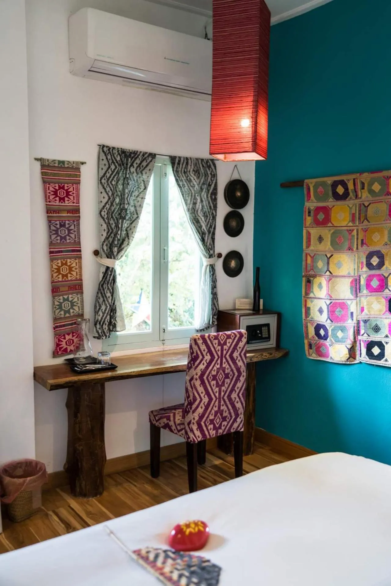 Seating area, Bed in Ock Pop Tok Mekong Villa