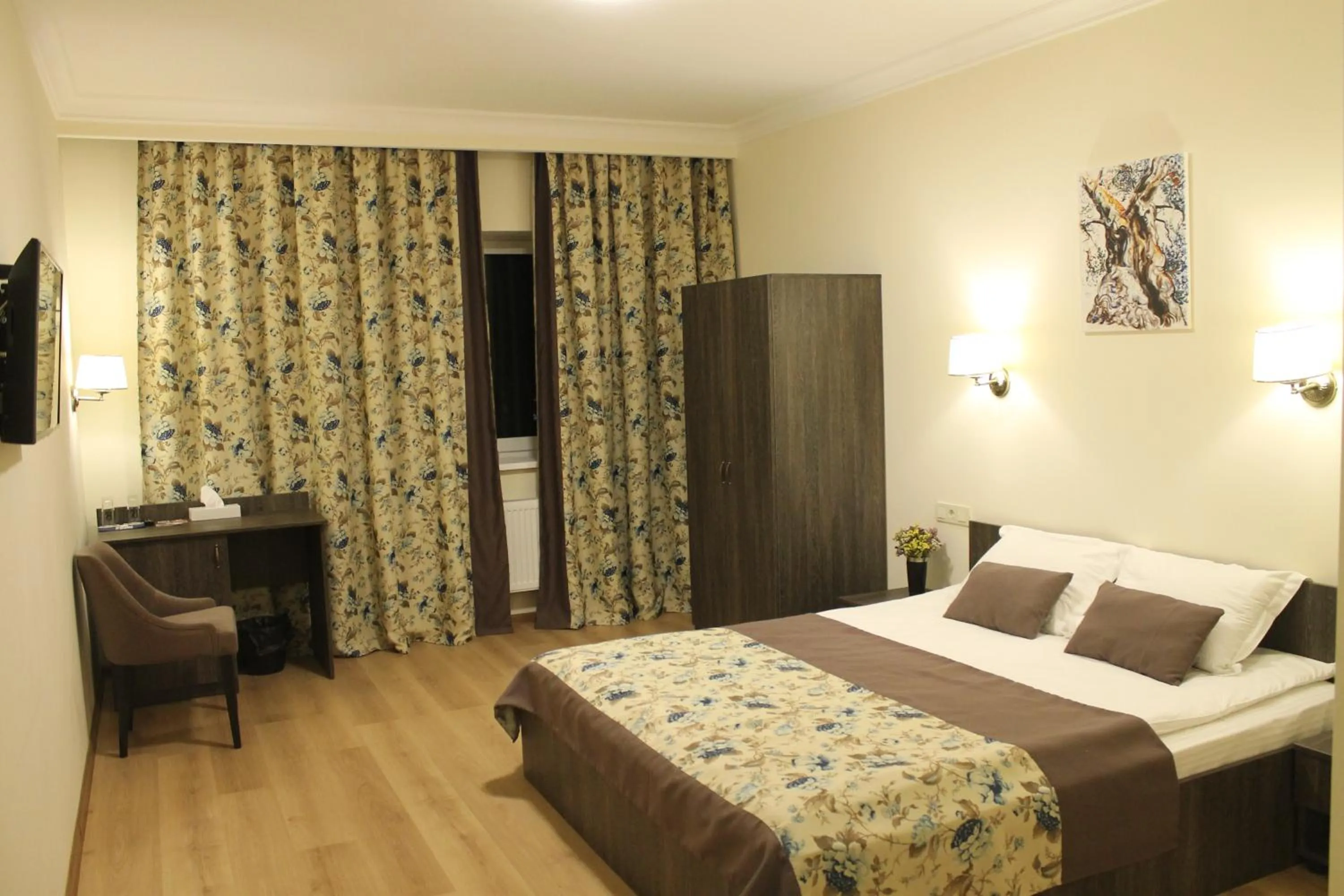 Bed in Non-stop hotel