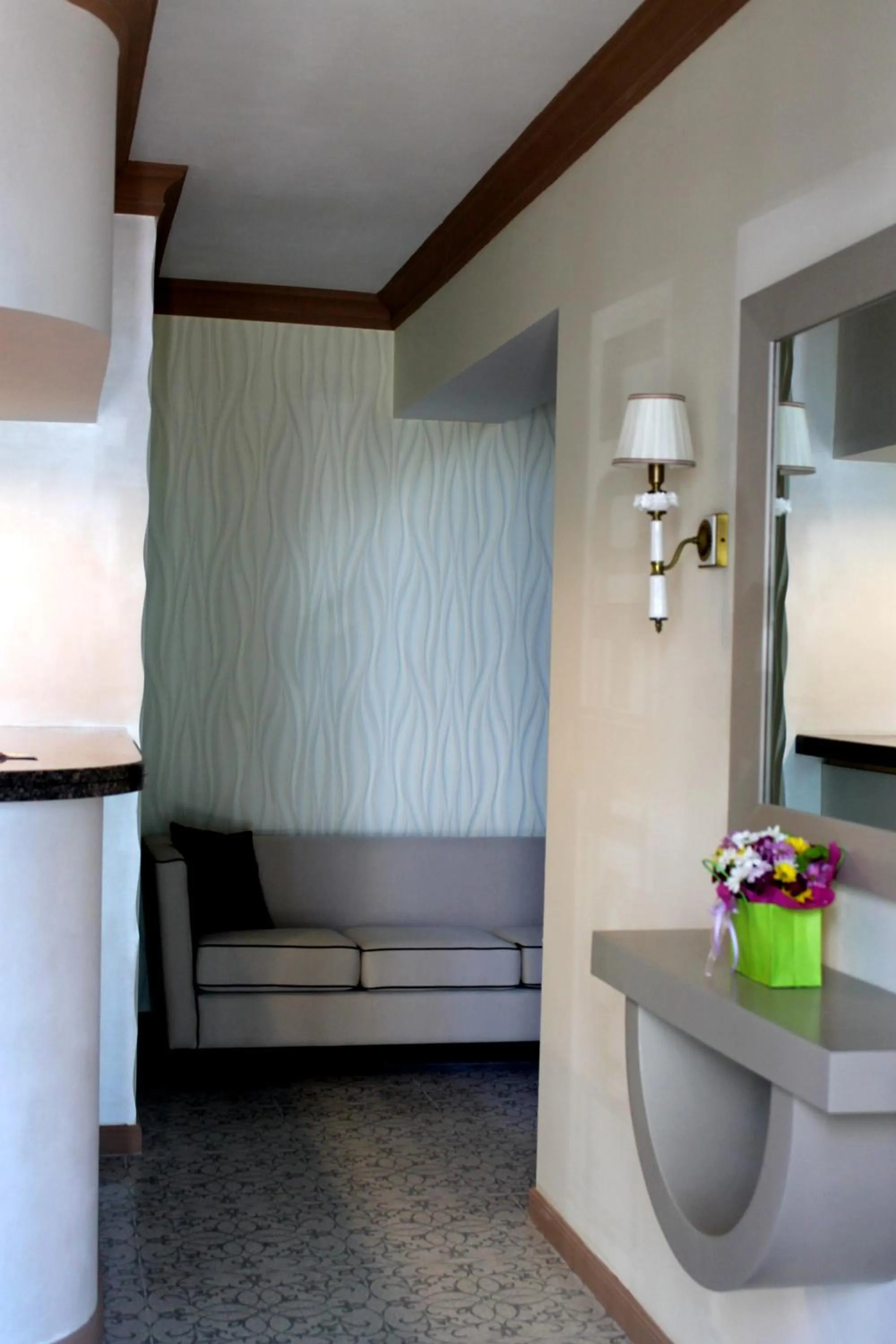 Facade/entrance in Non-stop hotel