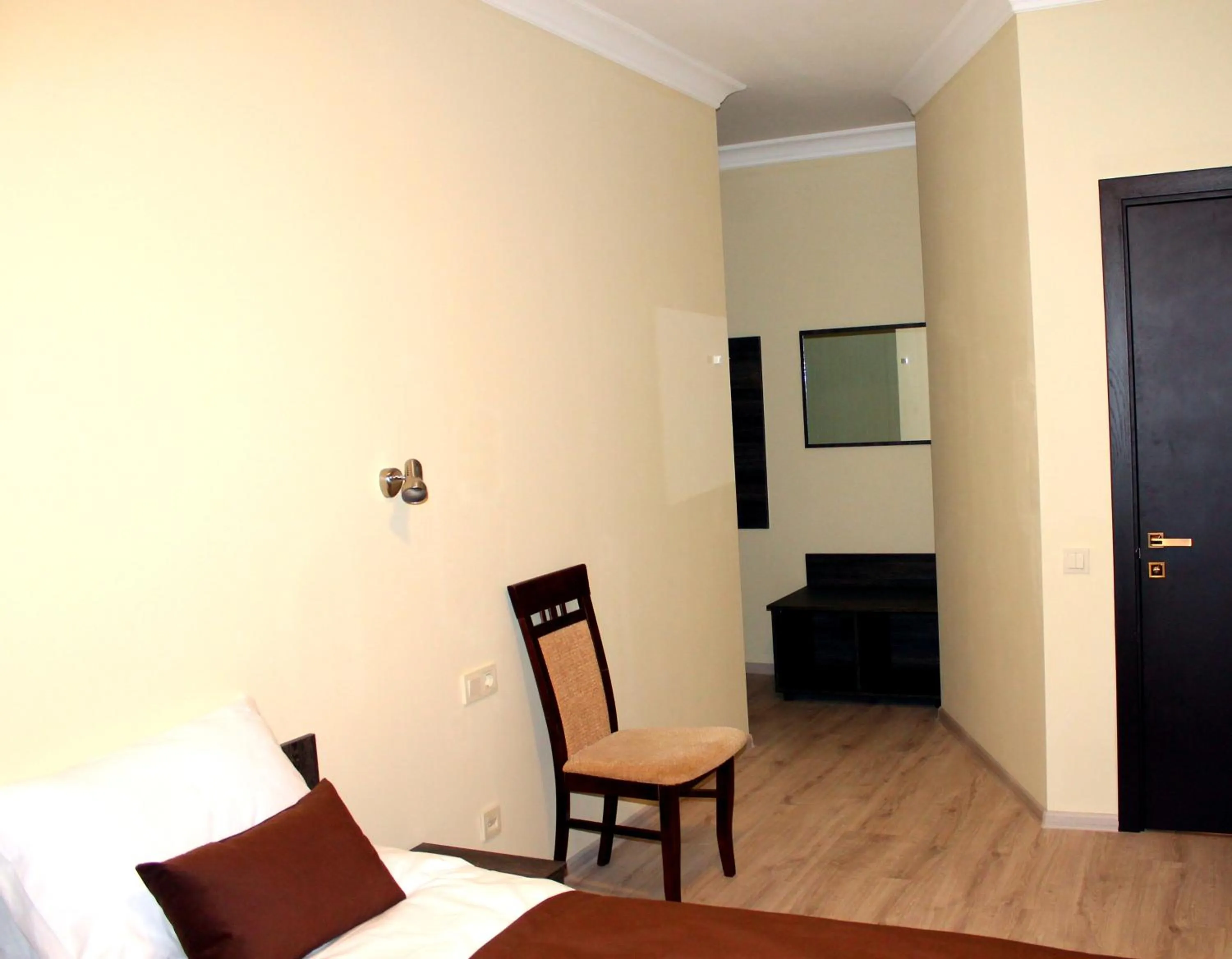 Decorative detail in Non-stop hotel