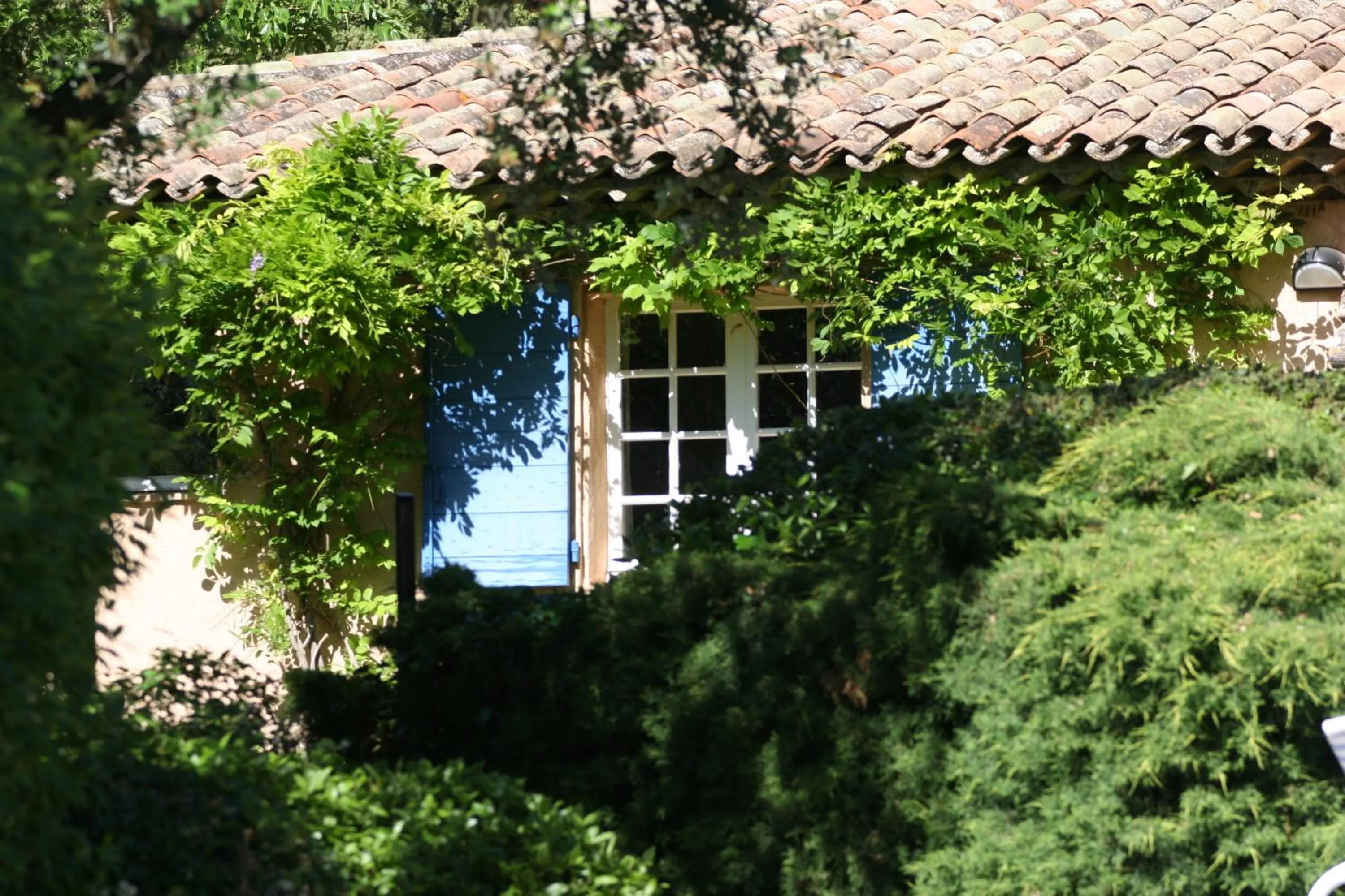 Facade/entrance in La Ferme