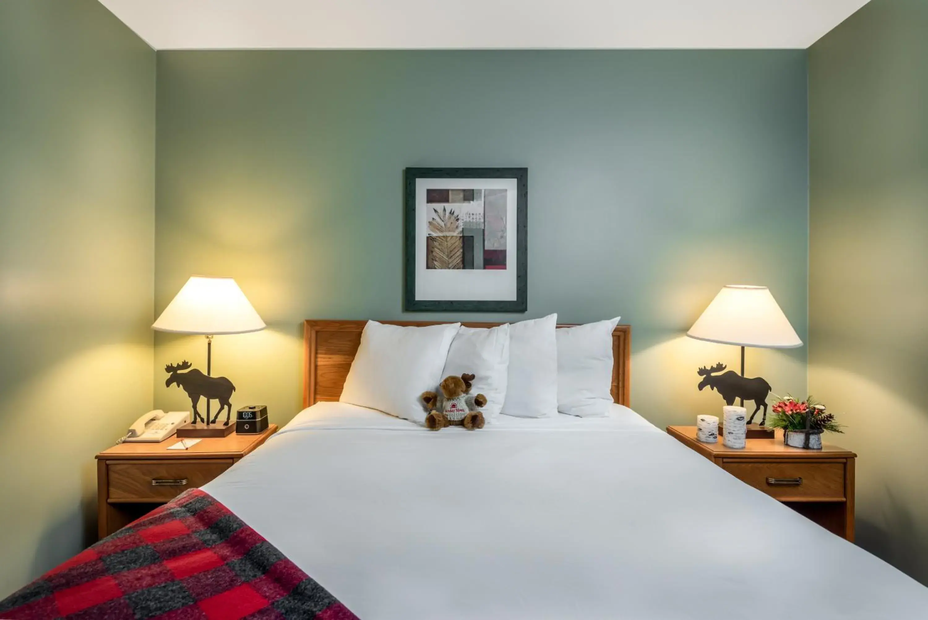 Bed in Grand Summit Hotel Bed in Grand Summit Hotel