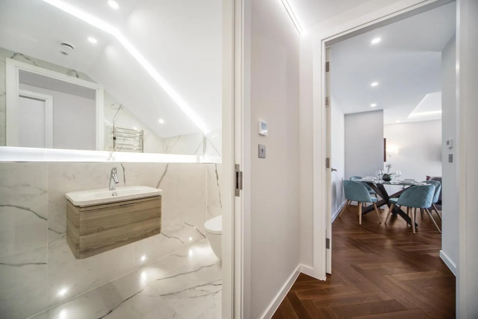 Bathroom in Lux Apartments in Fulham