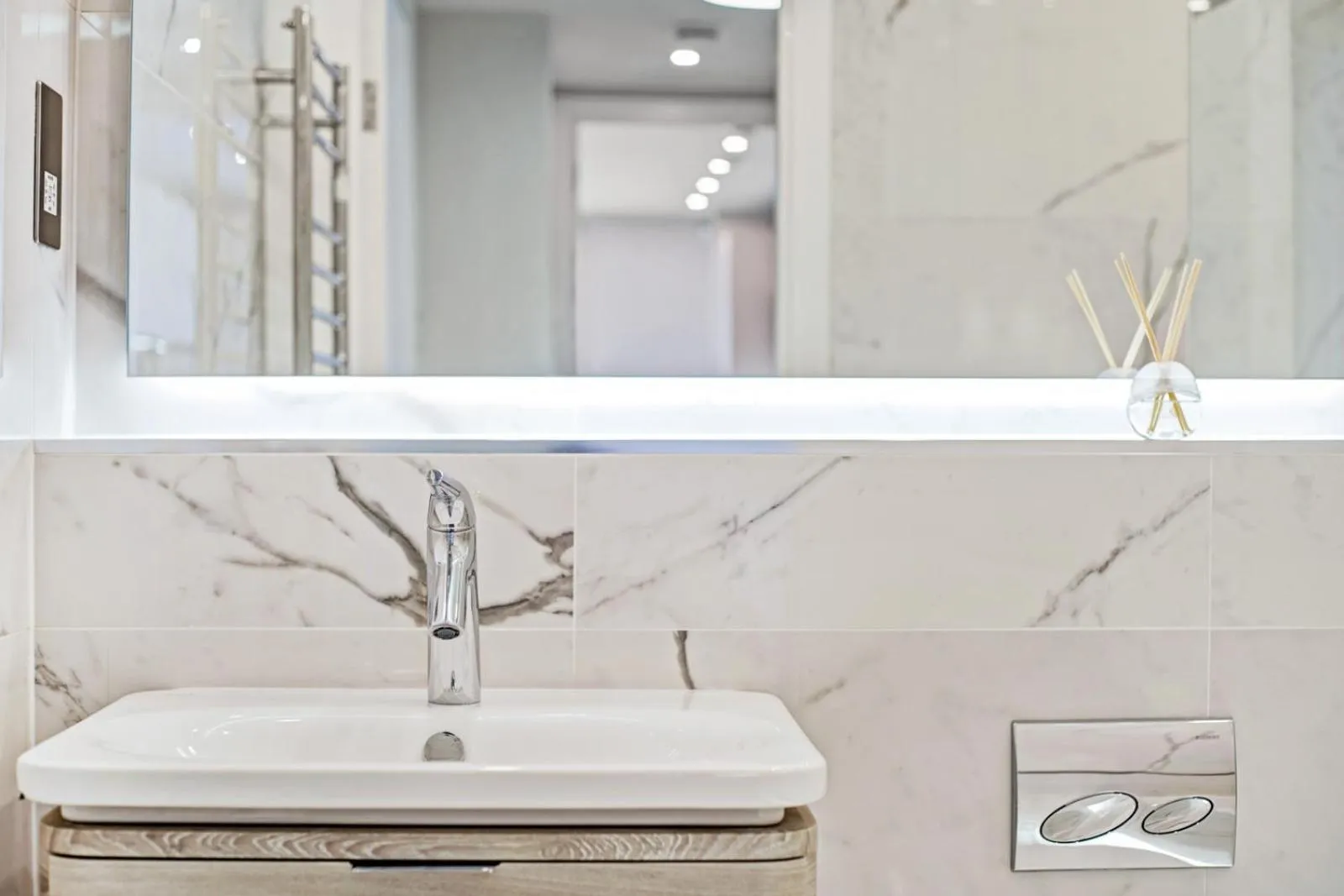 Bathroom in Lux Apartments in Fulham