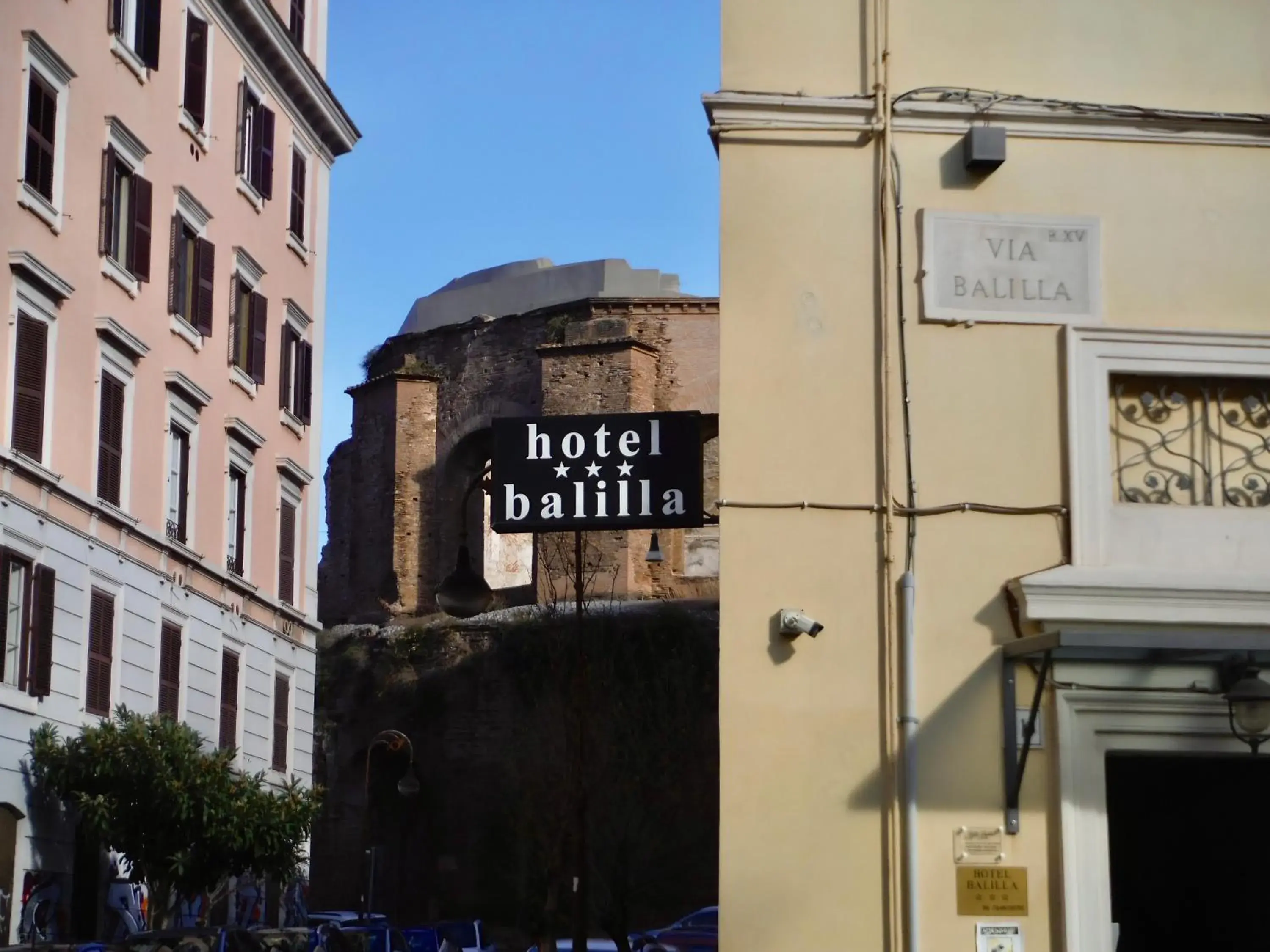 Property building in Hotel Balilla Property building in Hotel Balilla