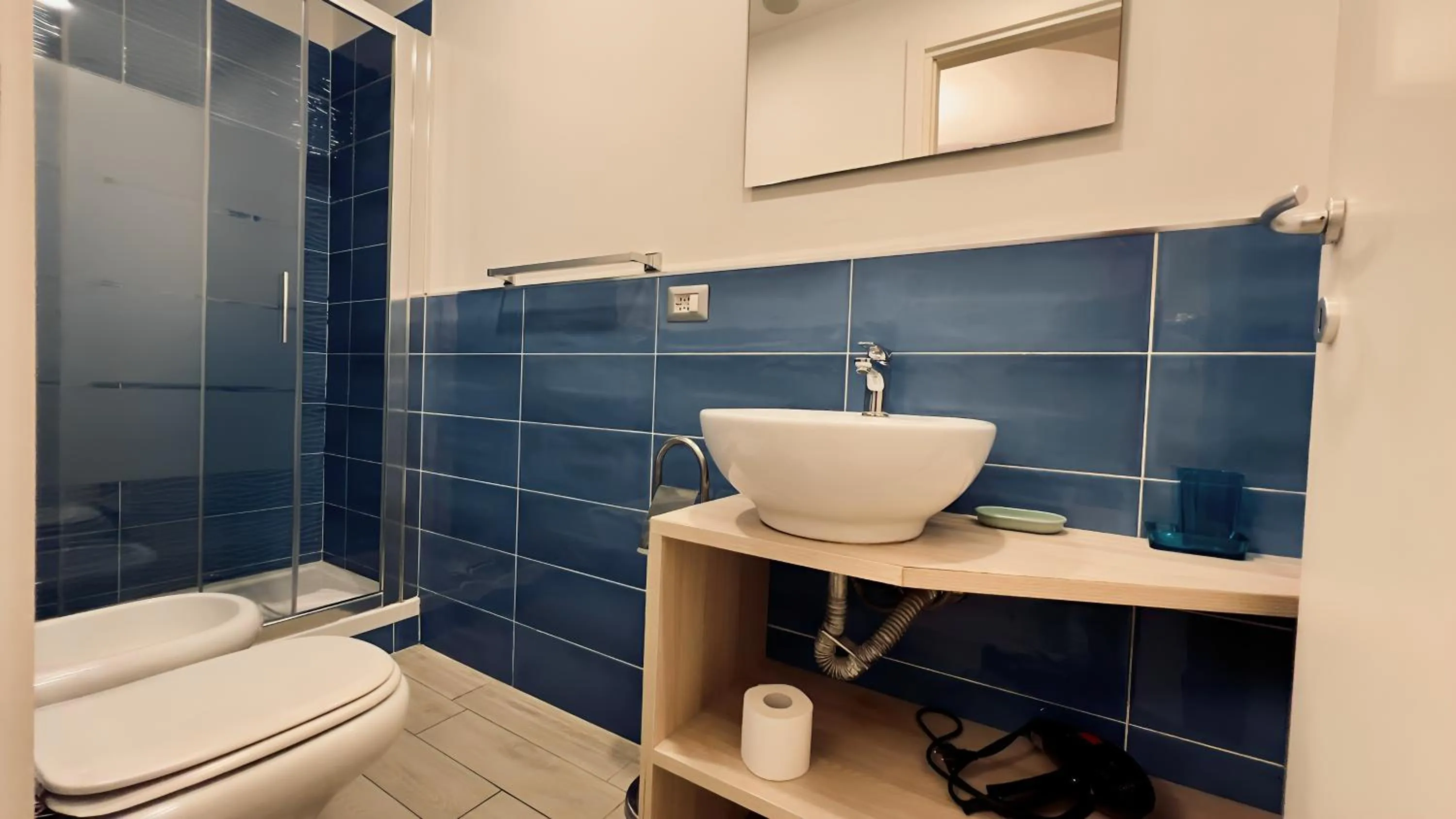 Bathroom in Hotel Balilla