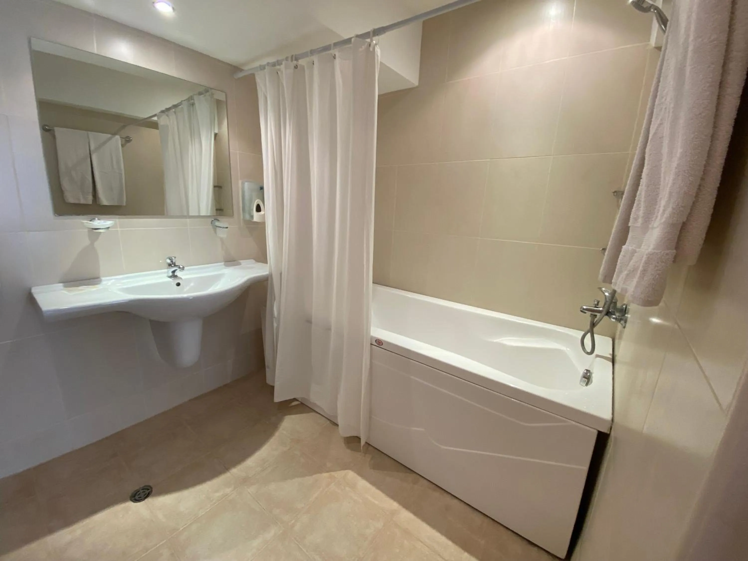 Vezhen Hotel - Free Parking