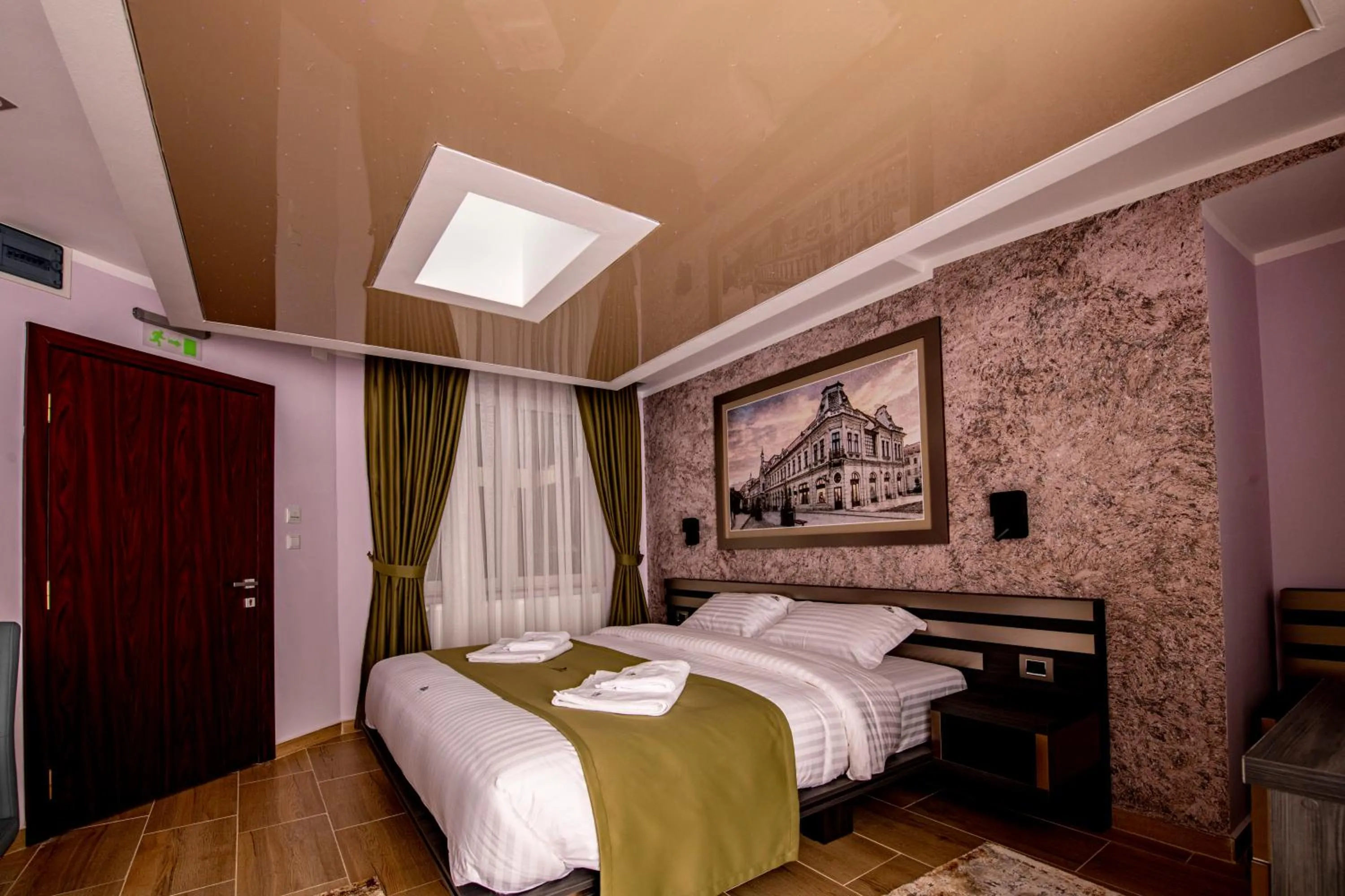 Standard Family Room in Hotel Novotheos