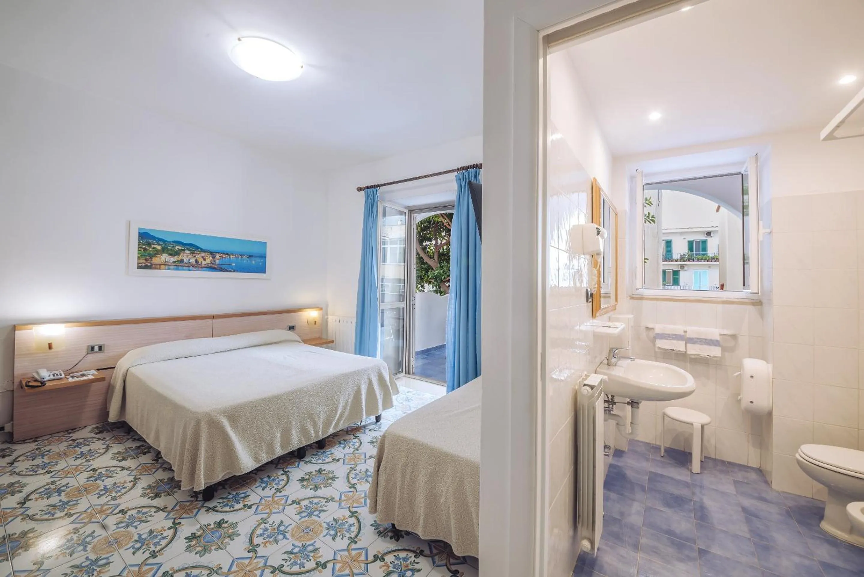 Photo of the whole room, Bed in Hotel Terme Oriente - Beach & SPA