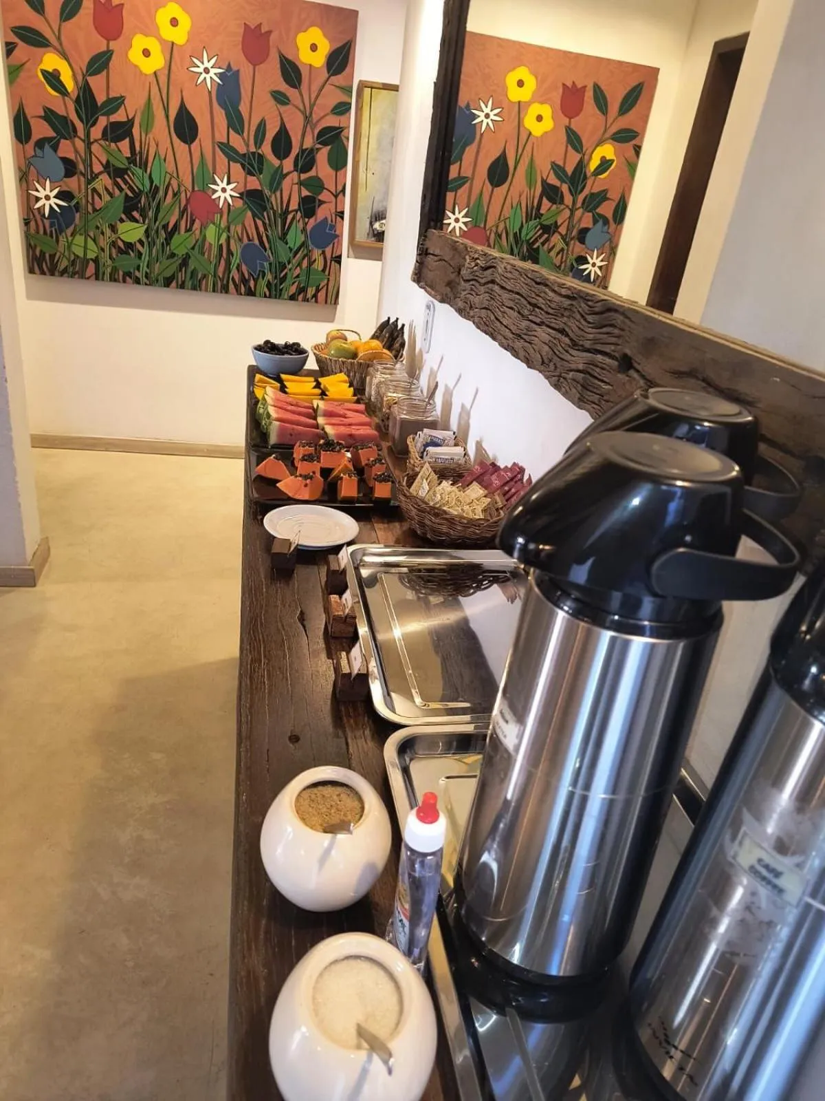 Breakfast in Green 53 Boutique Hotel