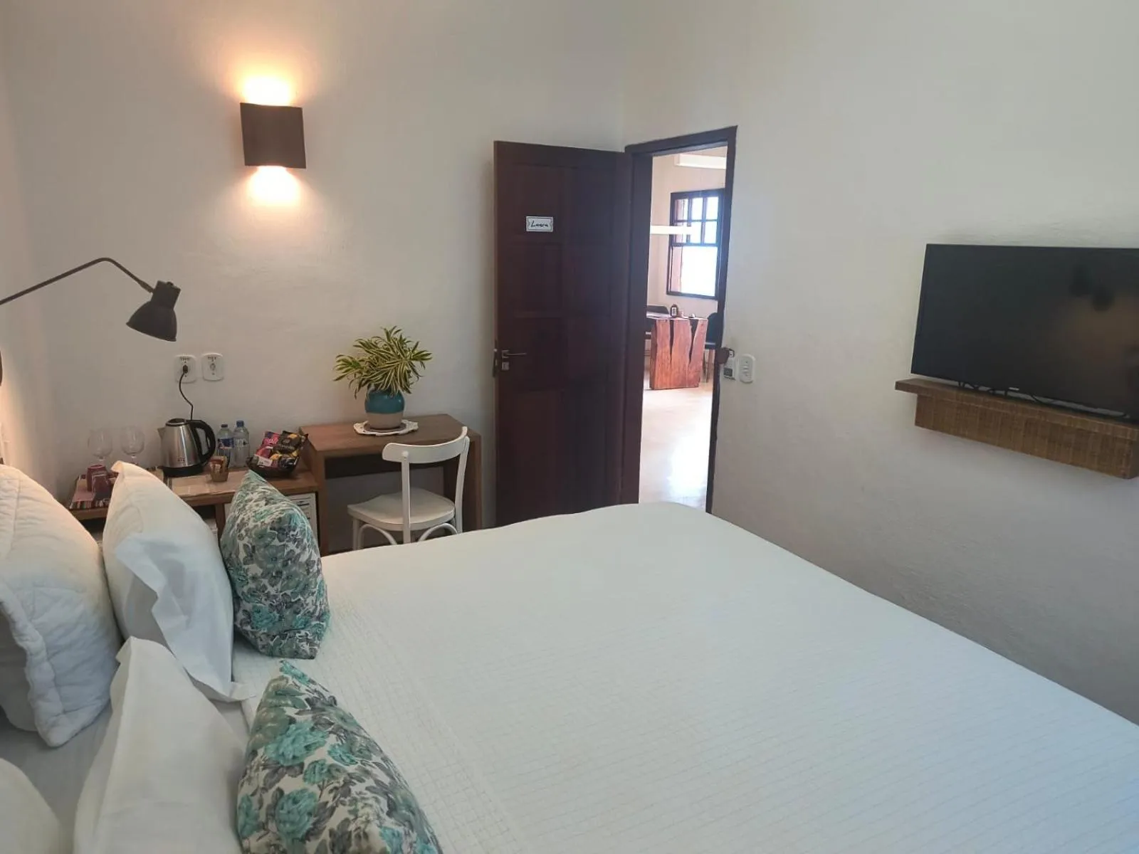 Bed in Green 53 Boutique Hotel