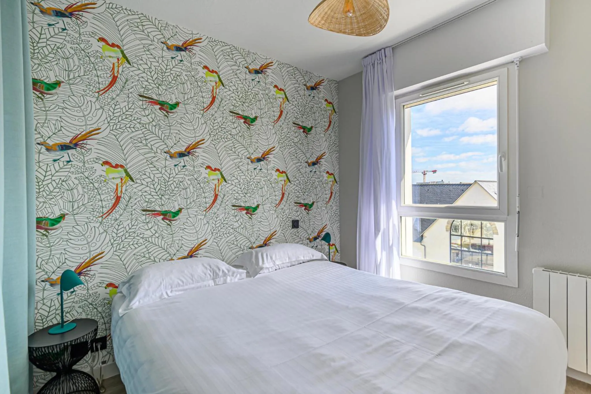 Bed in Appart Hôtel Le Liberté Vannes Centre-Ville