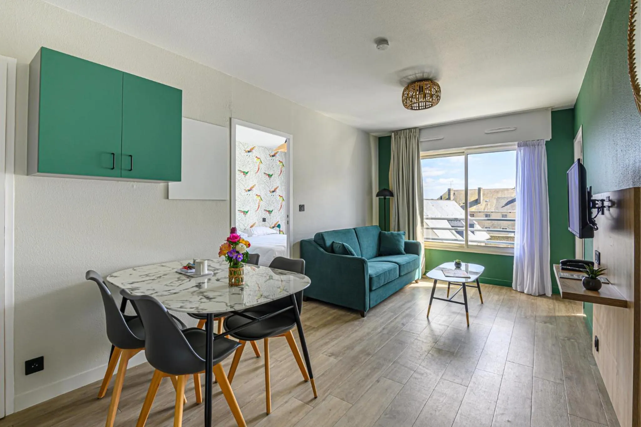 Living room in Appart Hôtel Le Liberté Vannes Centre-Ville