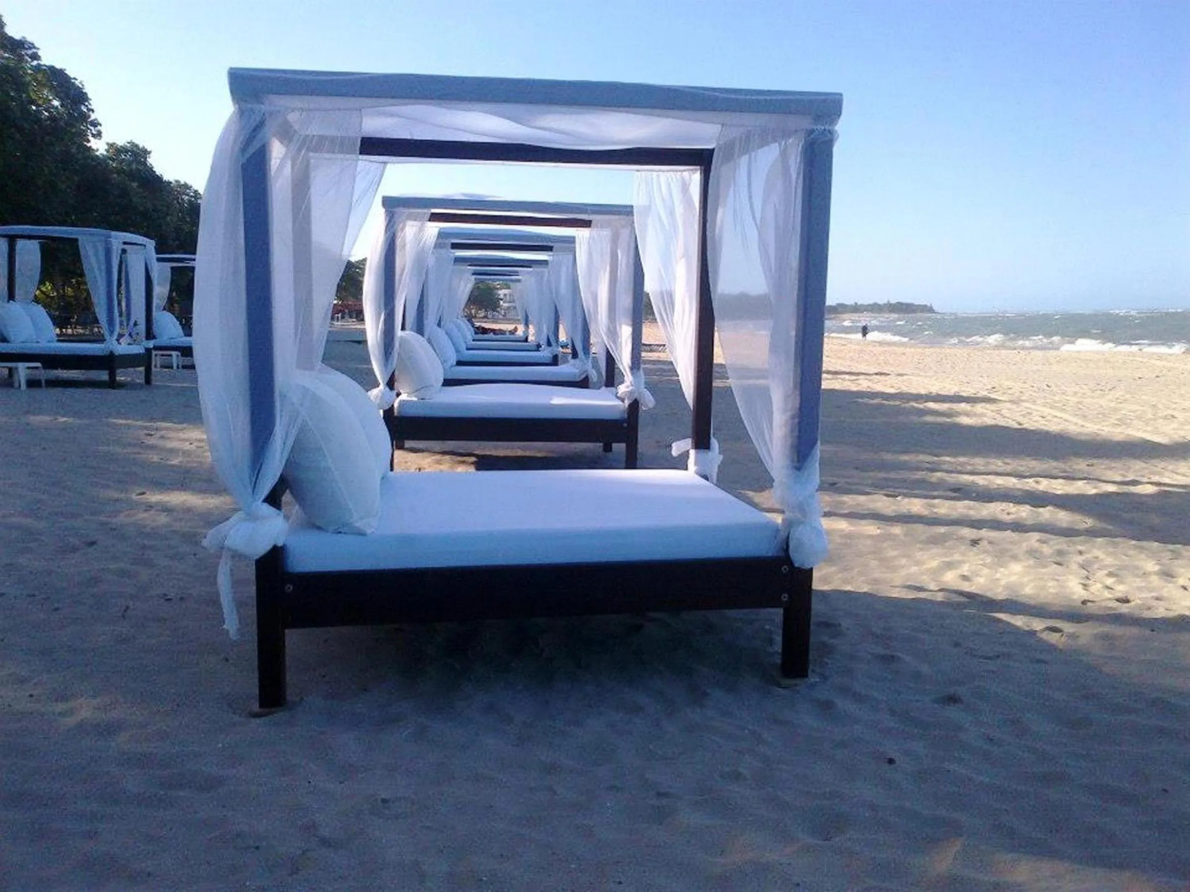 Beach in Blue JackTar