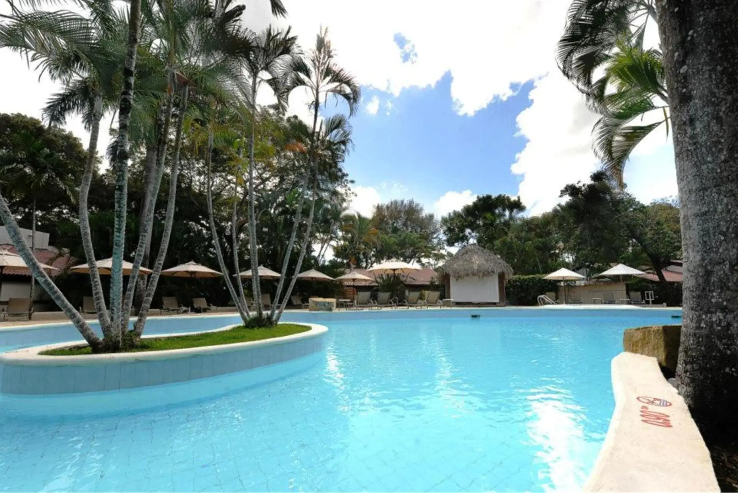 Swimming pool in Blue JackTar Swimming pool in Blue JackTar