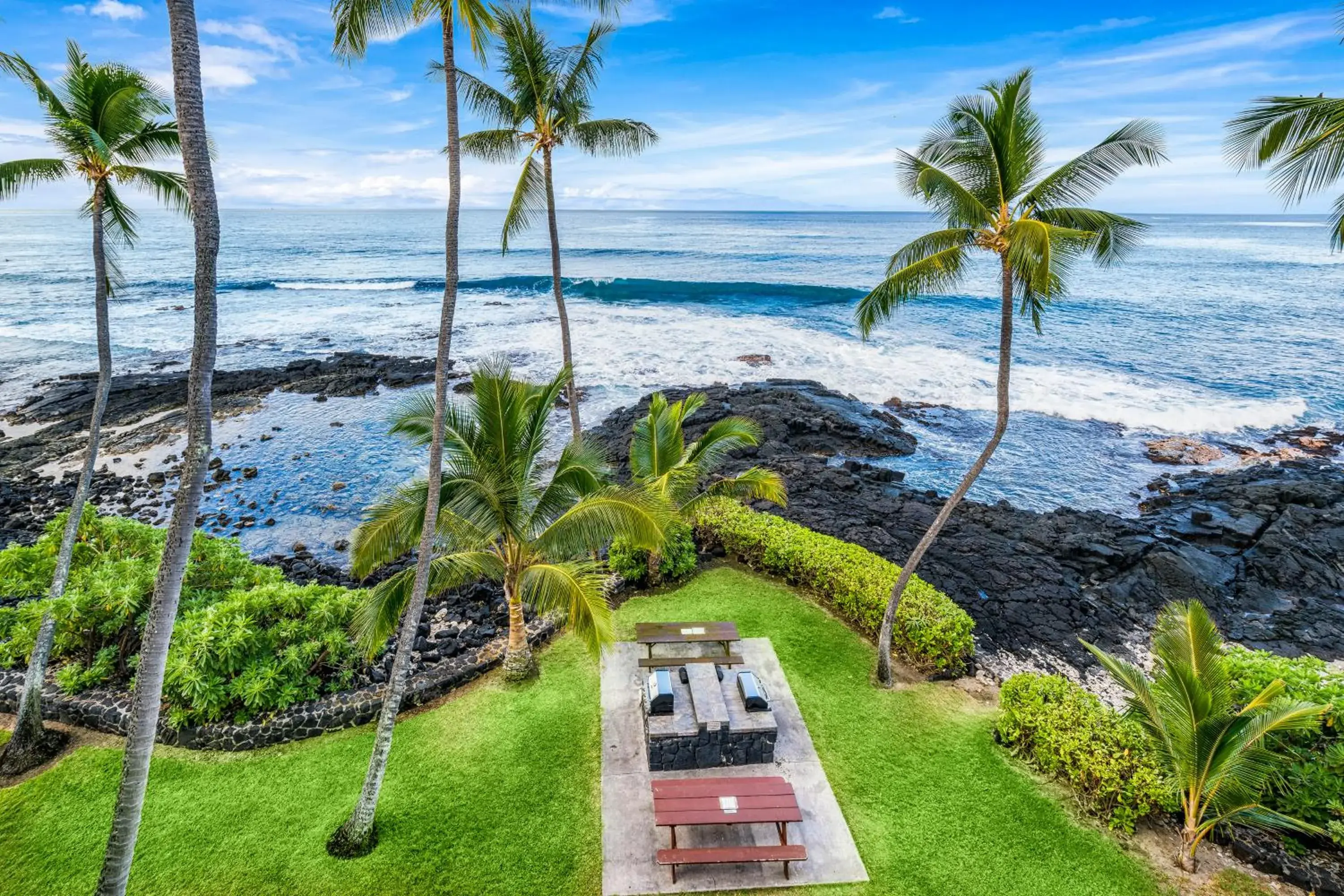 Oceanfront Luxury Condo Oceanfront Luxury Condo