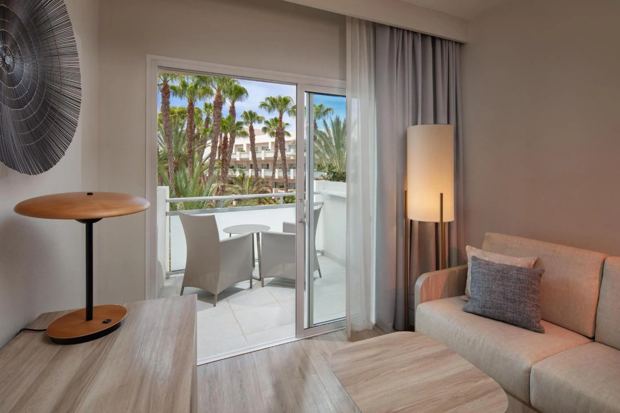 Photo of the whole room in Tabaiba Princess