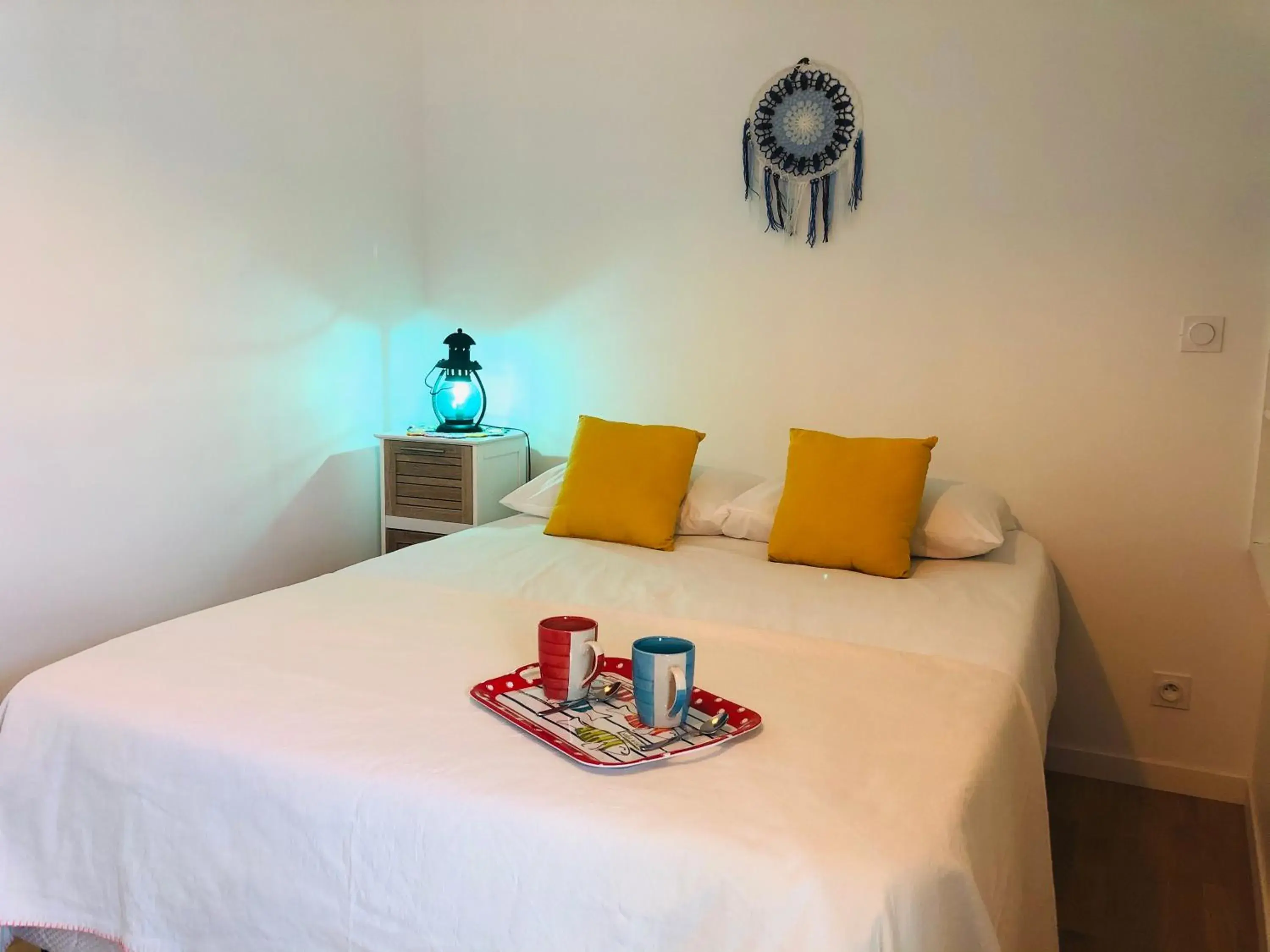 Double Room in Clos des Aigrettes -6 Gîtes de charme et confort à 30m du Port de La Cotinière Double Room in Clos des Aigrettes -6 Gîtes de charme et confort à 30m du Port de La Cotinière