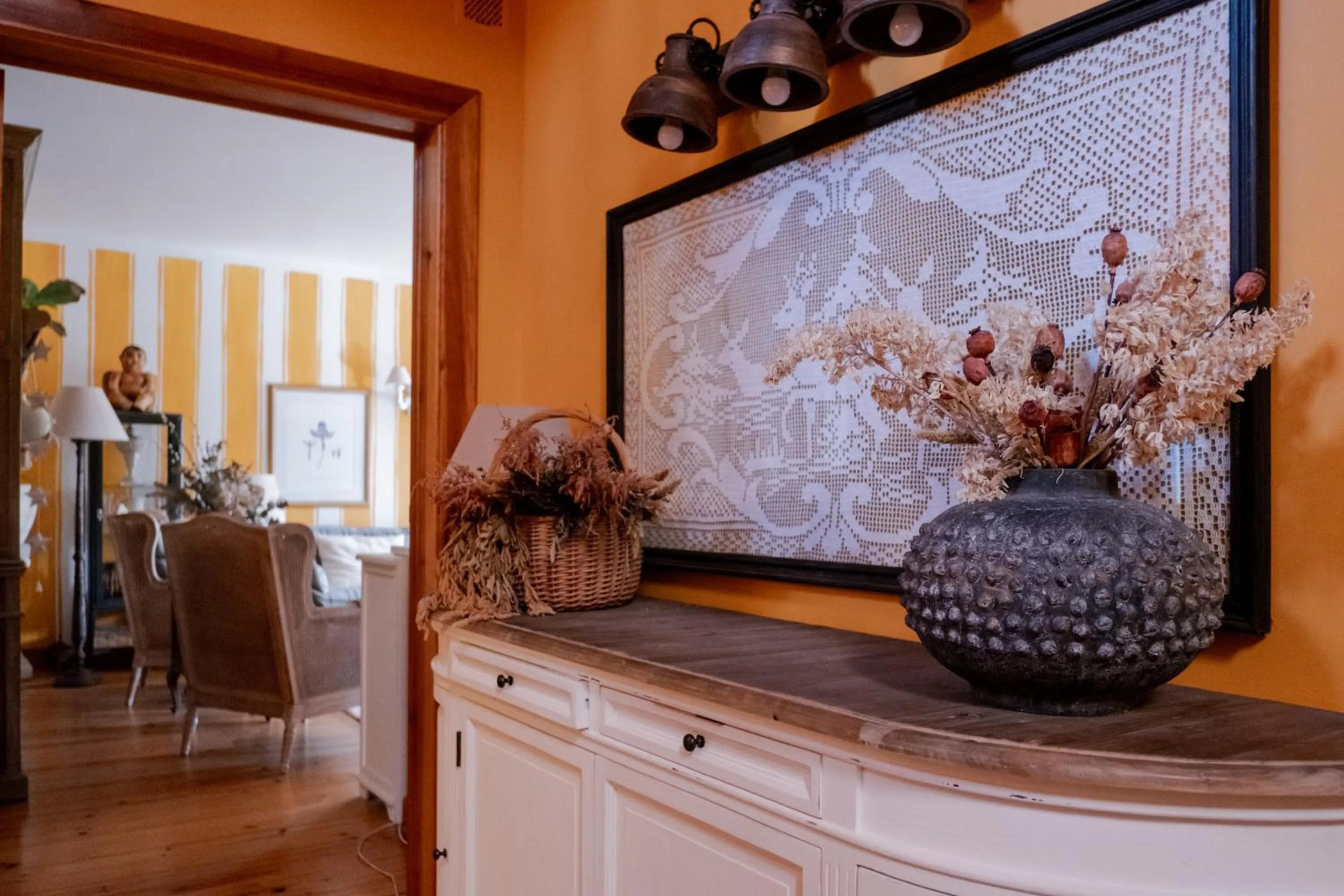 Communal lounge/ TV room in Magnolia B&B