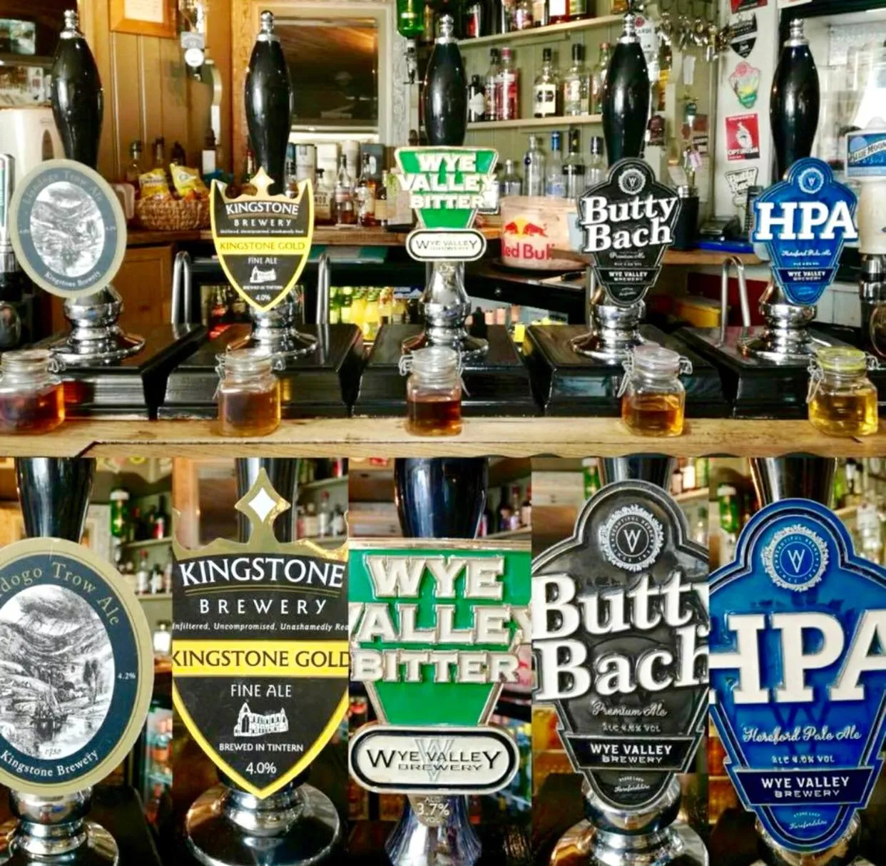 Drinks in The Three Tuns